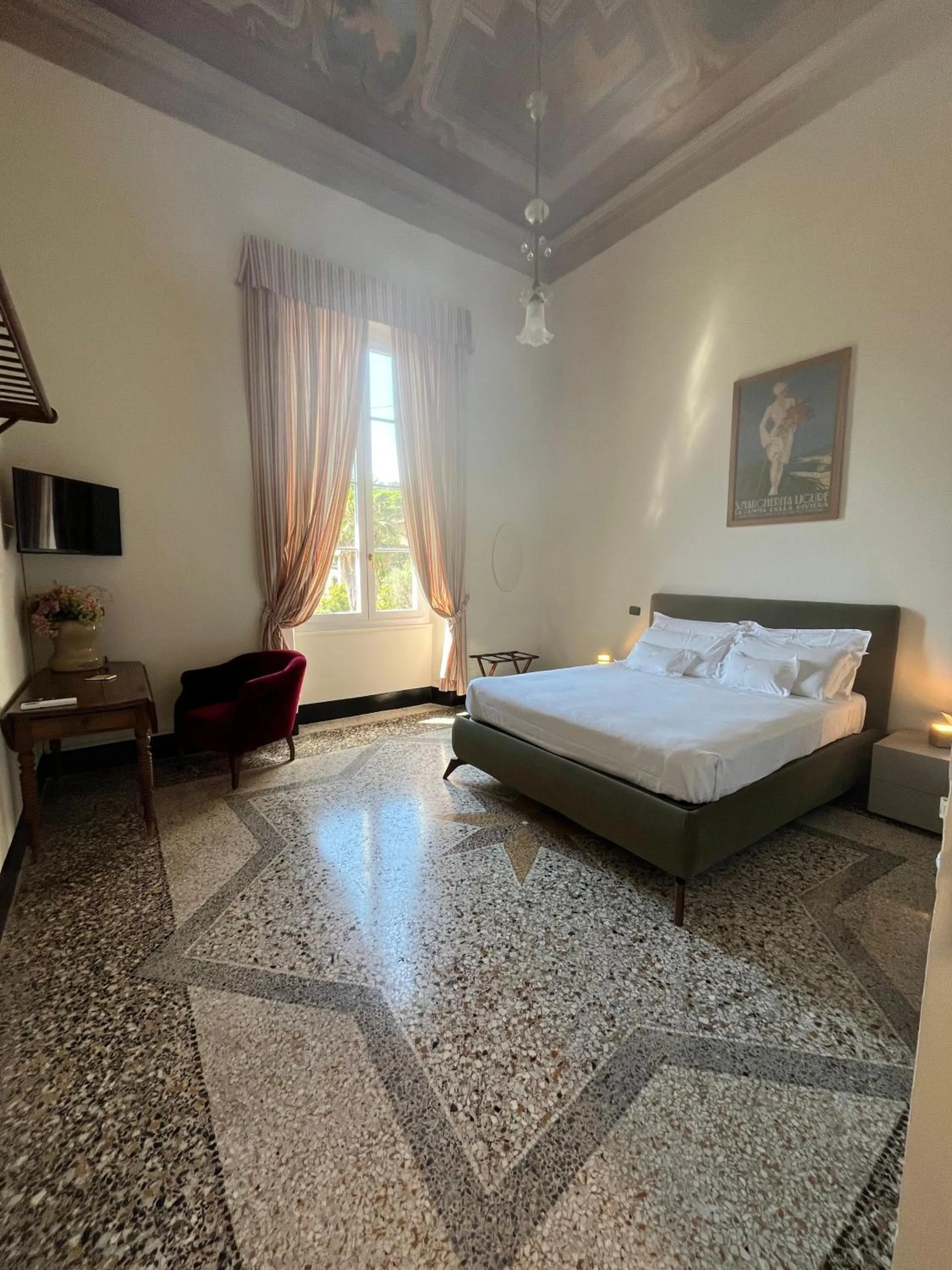 TV and multimedia, Bed in Villa Gelsomino Exclusive House Adult Only