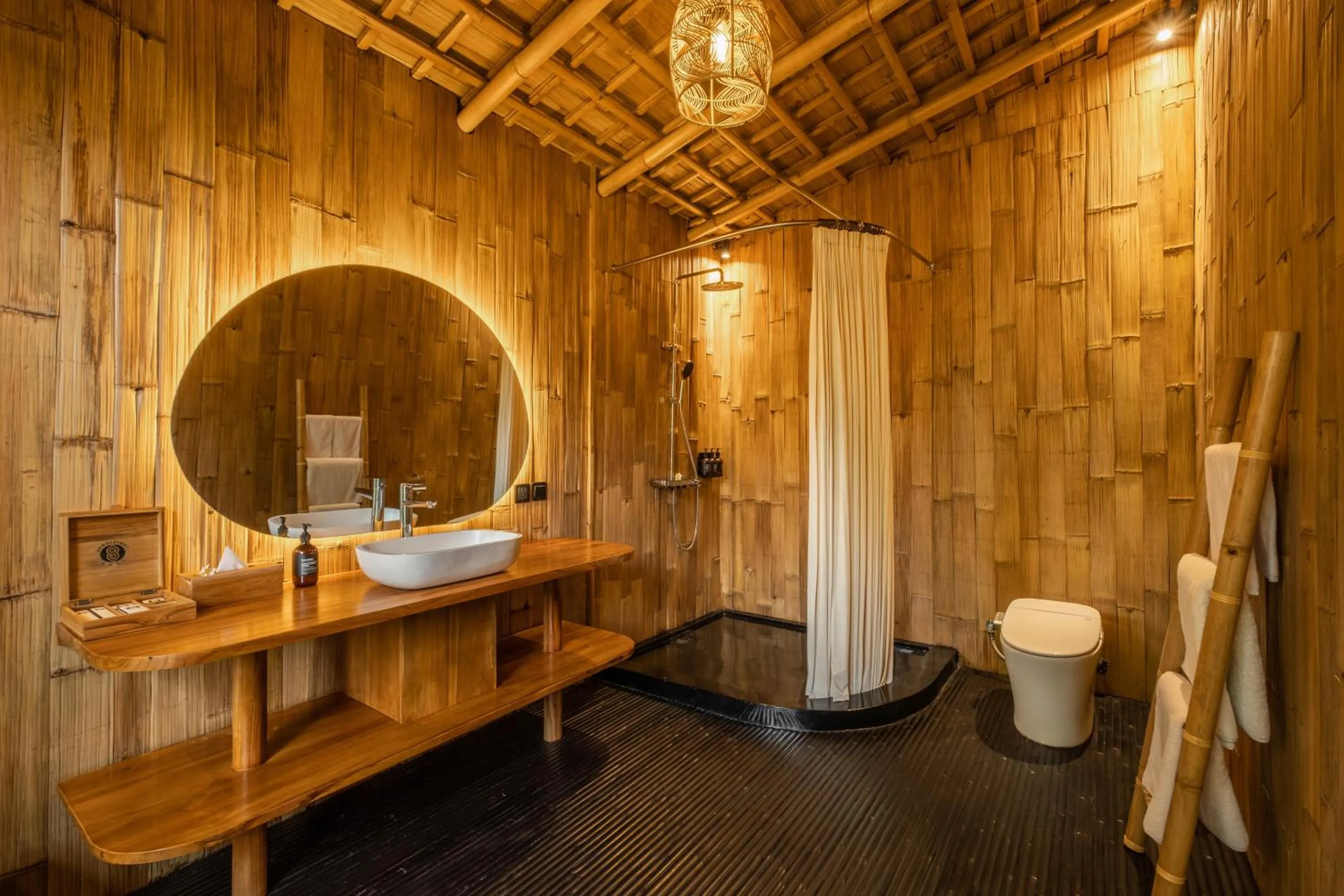 Bathroom in Jungleight Bali