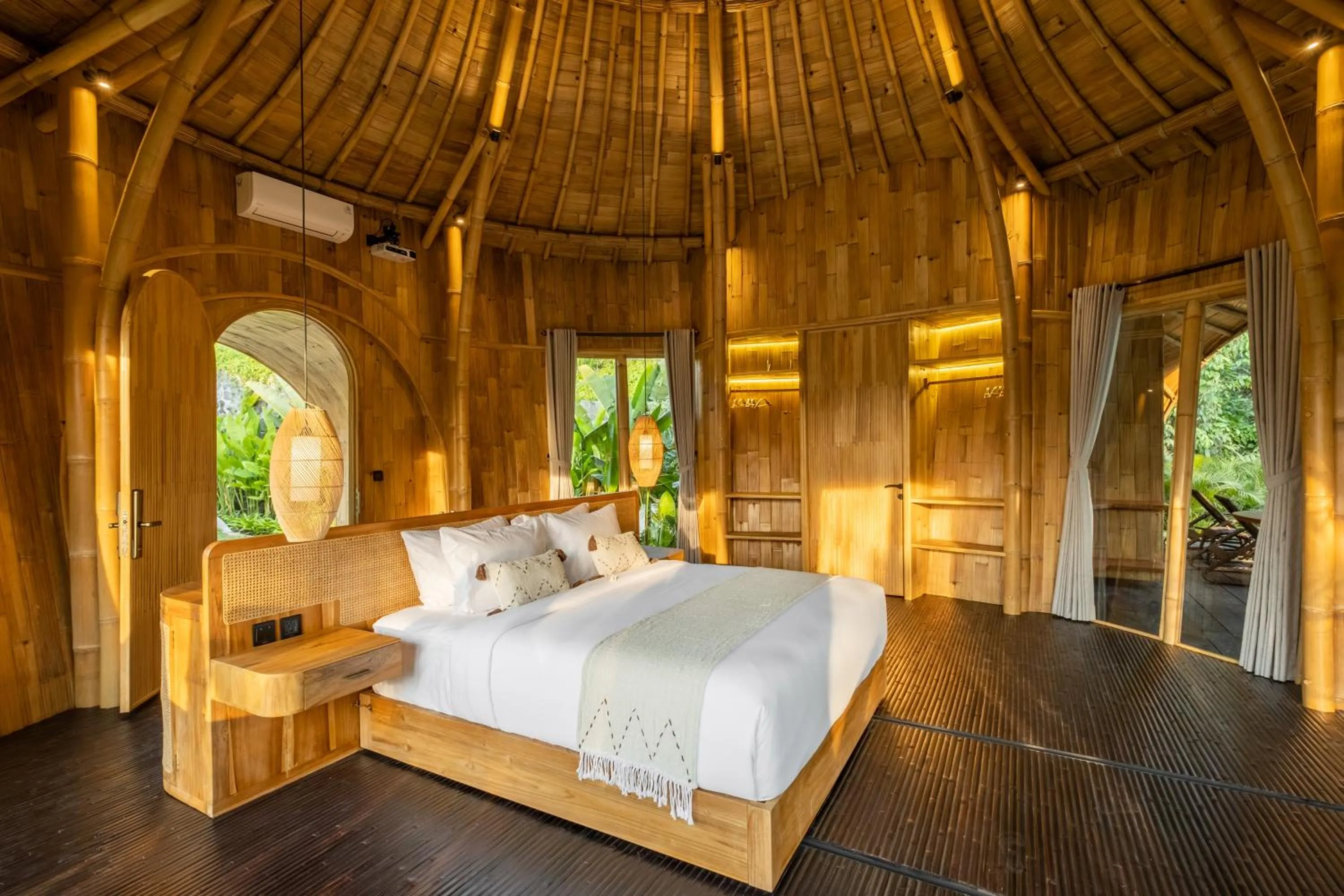 Property building, Bed in Jungleight Bali