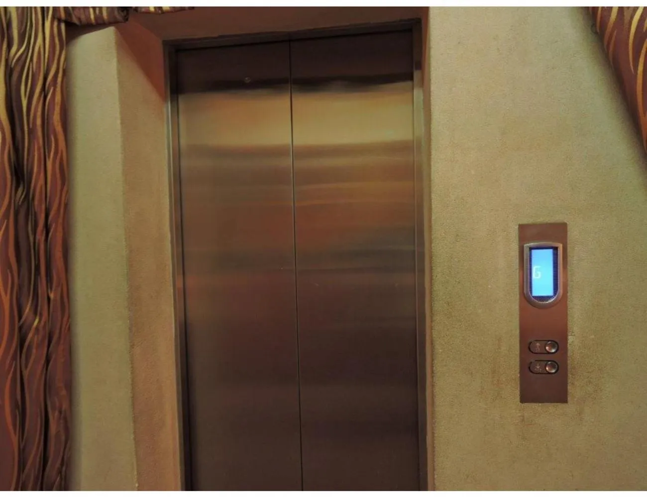 elevator in Sky Hotel Nairobi