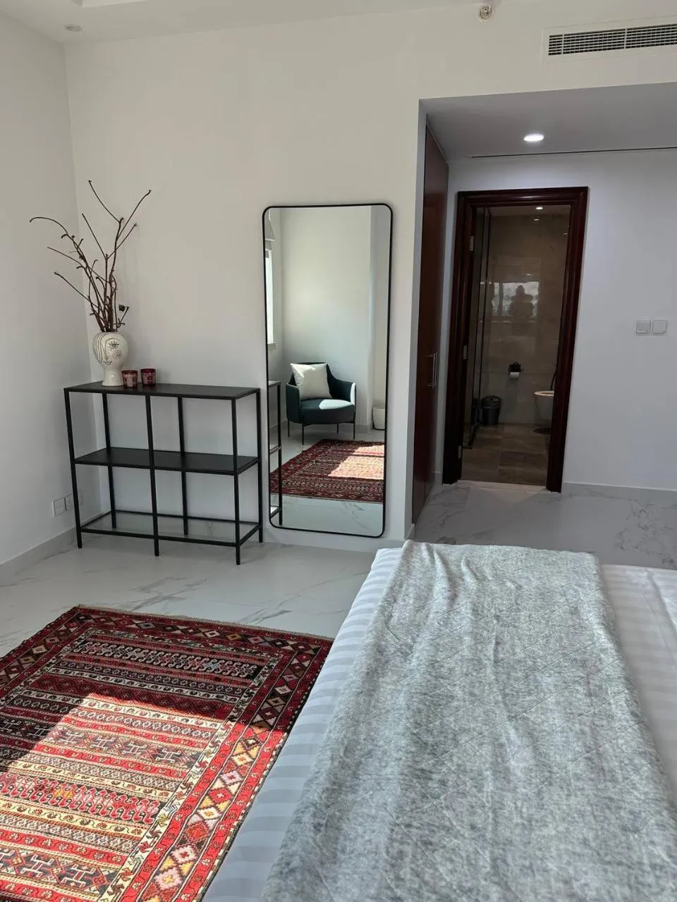 Bed in Al Mesk Tower - Dubai Marina by Golden Casa