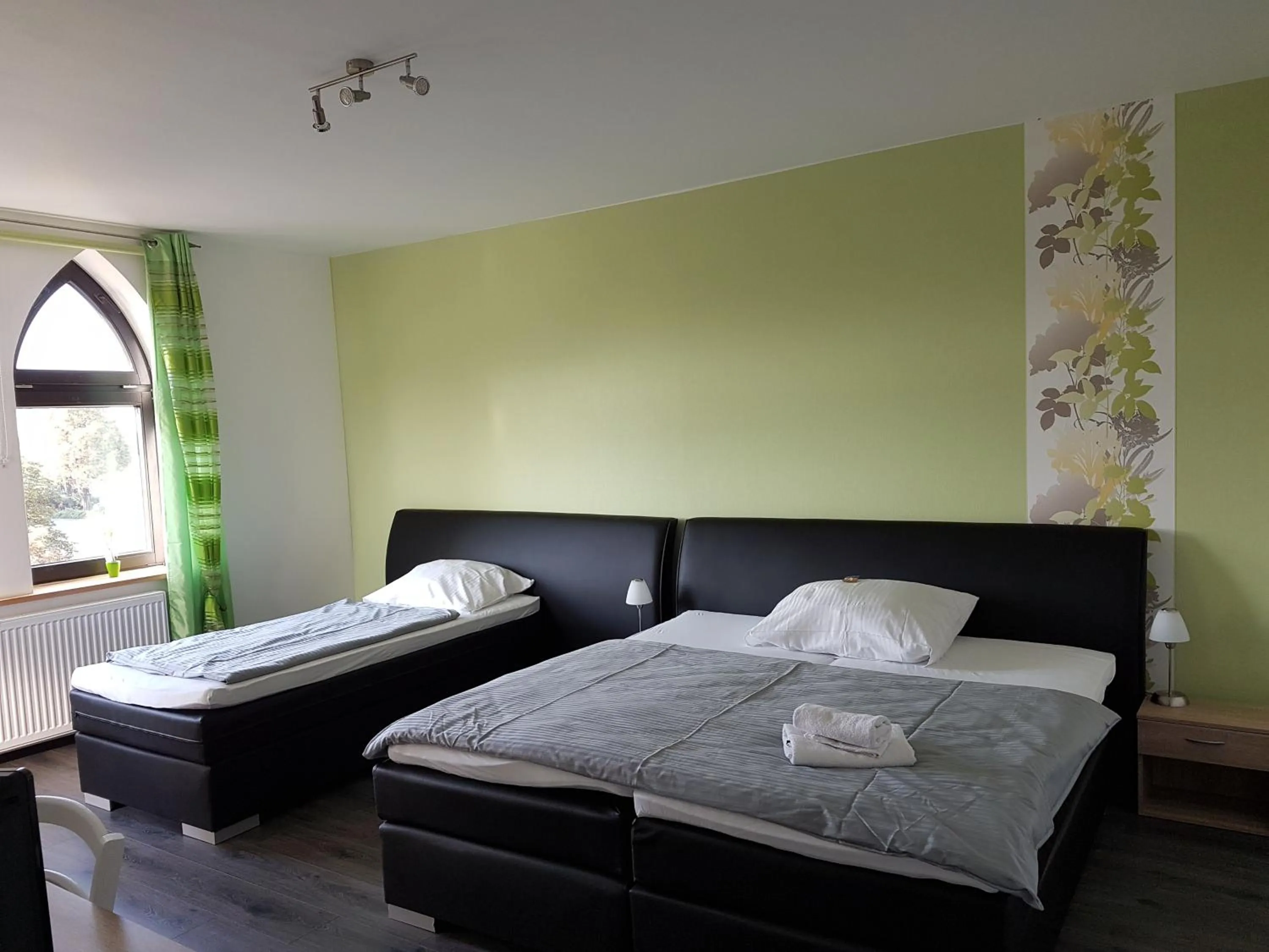 Bed in Bennetts Restaurant und Hotel