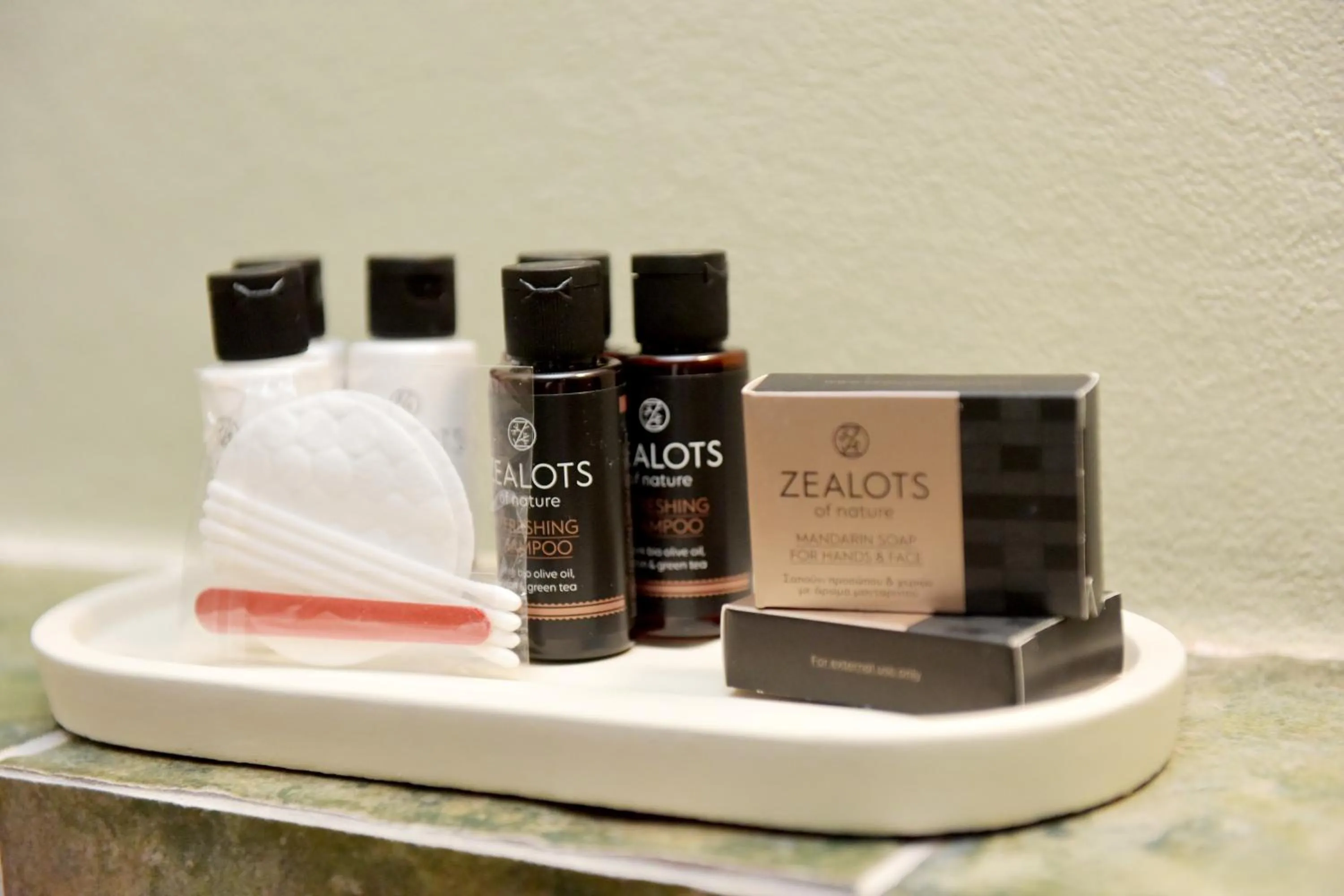 Bathroom in Elaia-Fos