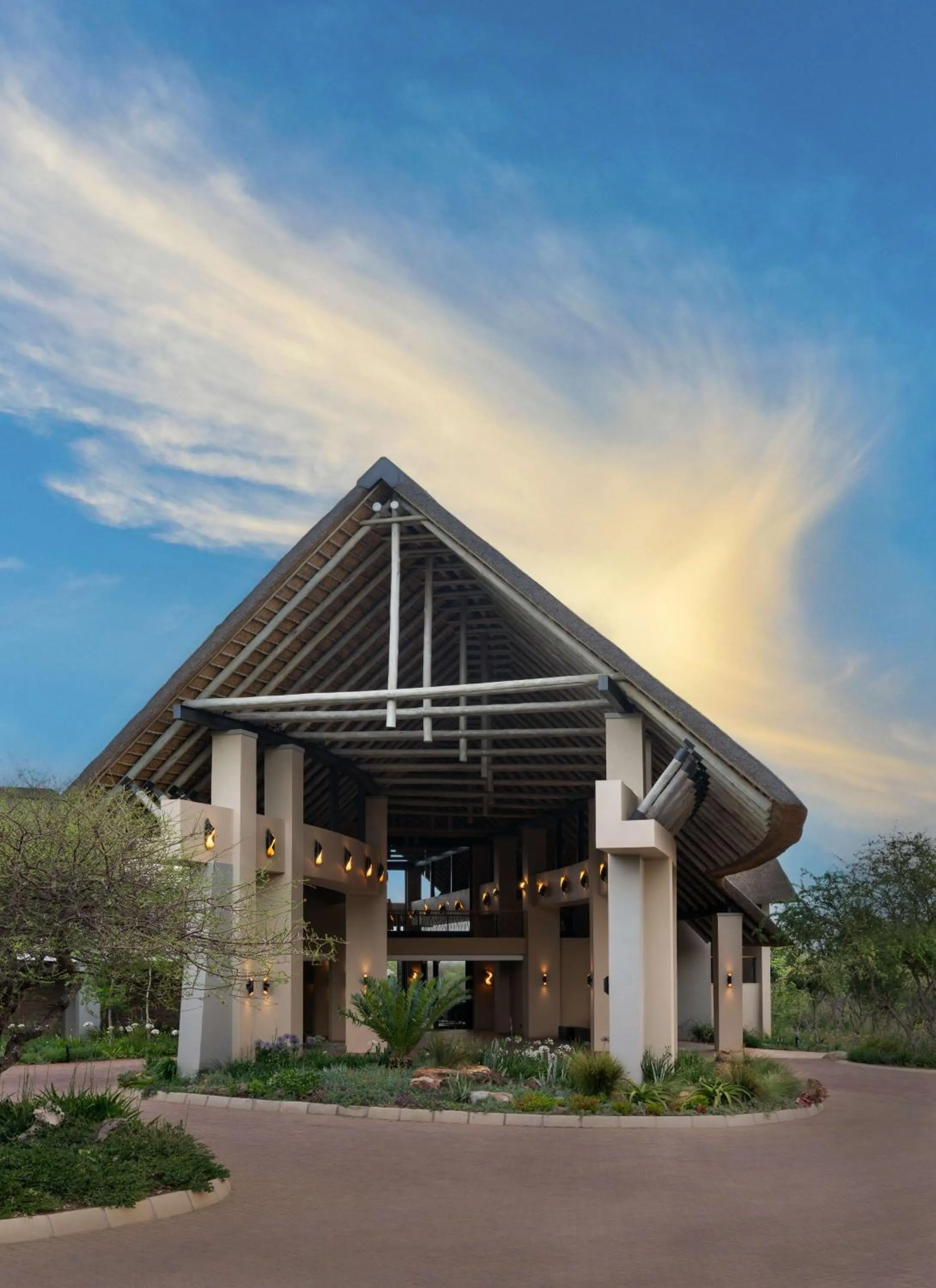 Property building in Radisson Safari Hotel Hoedspruit