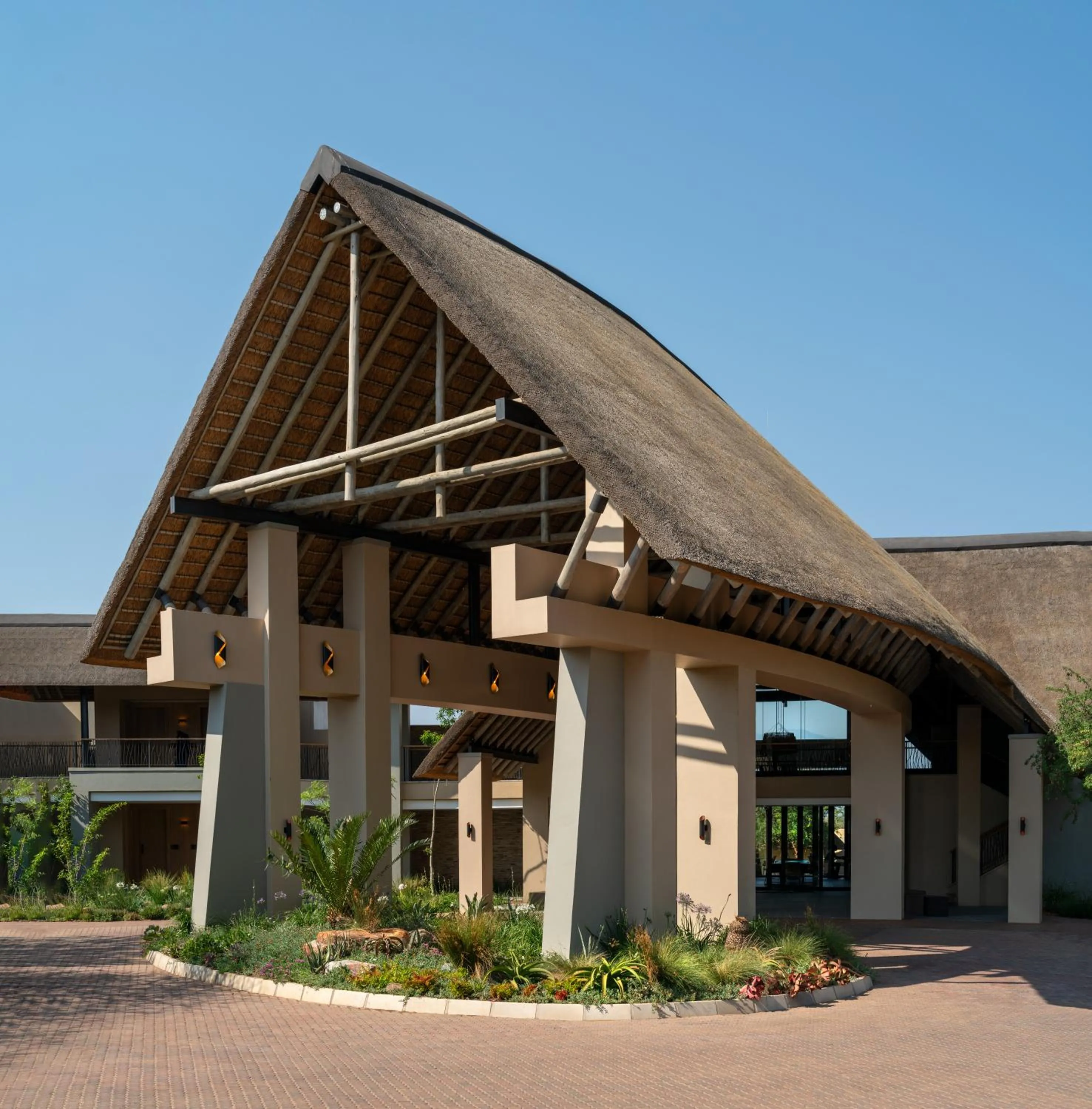 Property building in Radisson Safari Hotel Hoedspruit