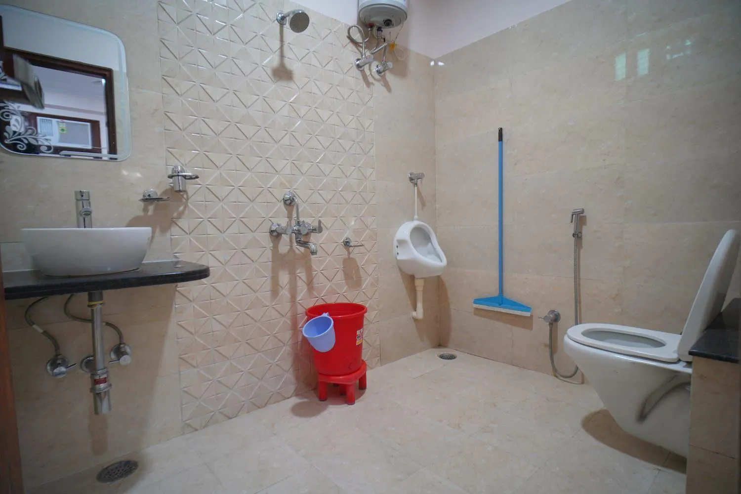 Shri Ram Paying Guest House Premium Rooms