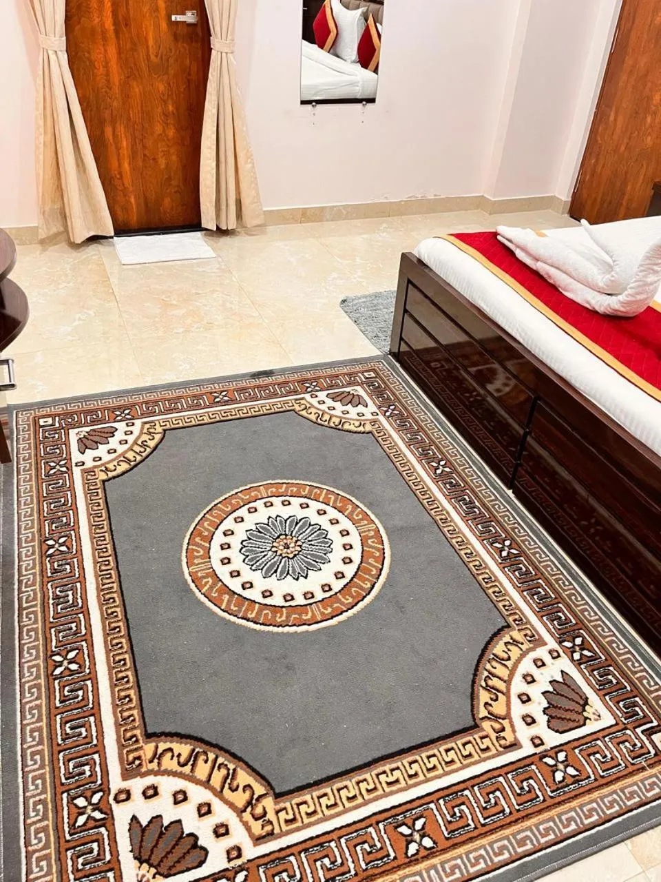 Shri Ram Paying Guest House Premium Rooms