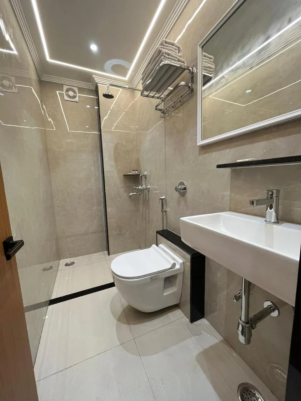 Shri Ram Paying Guest House Premium Rooms