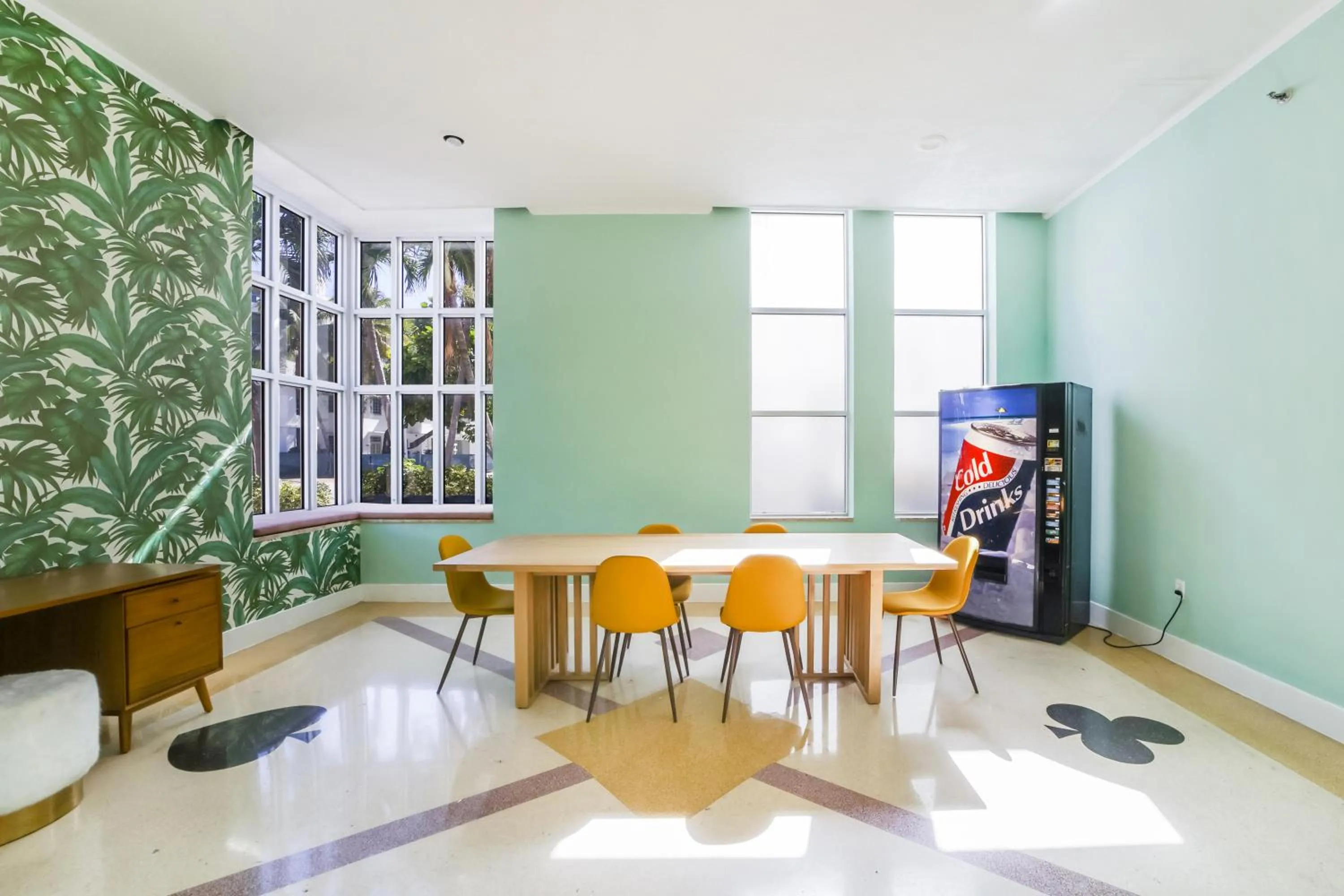 Lobby or reception in Tropics Hotel Miami Beach