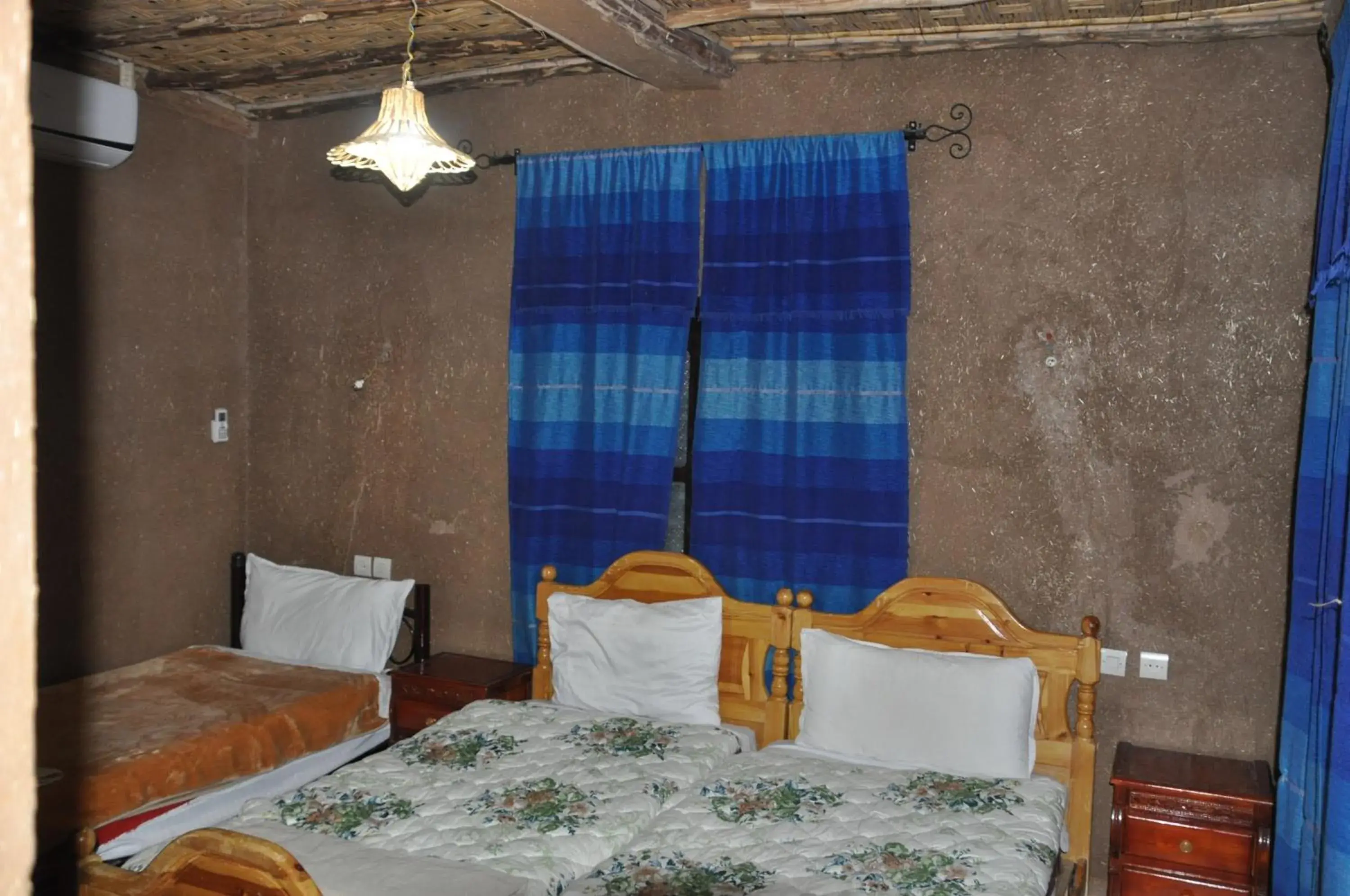 Triple Room with Terrace in Riad Soleil du Monde Triple Room with Terrace in Riad Soleil du Monde