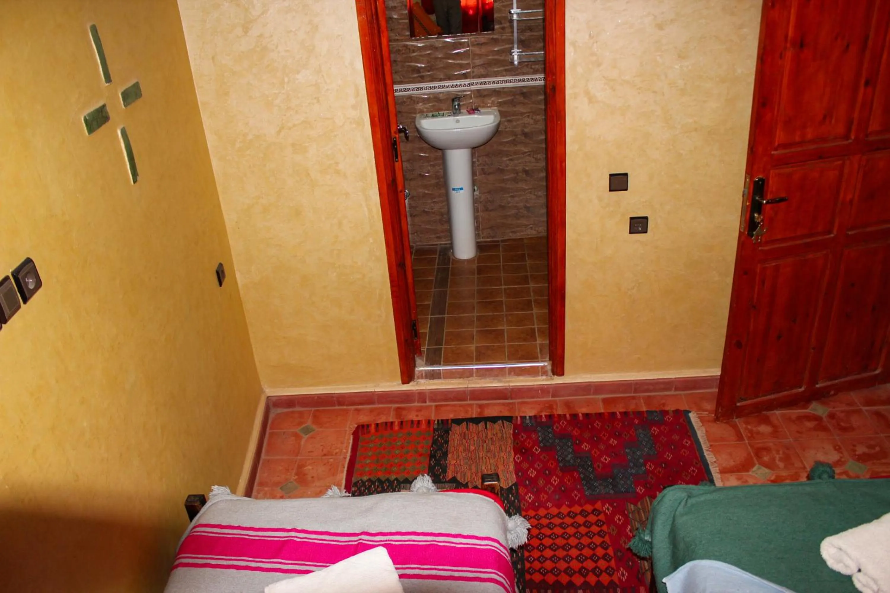 Bedroom, Bed in Riad Soleil du Monde