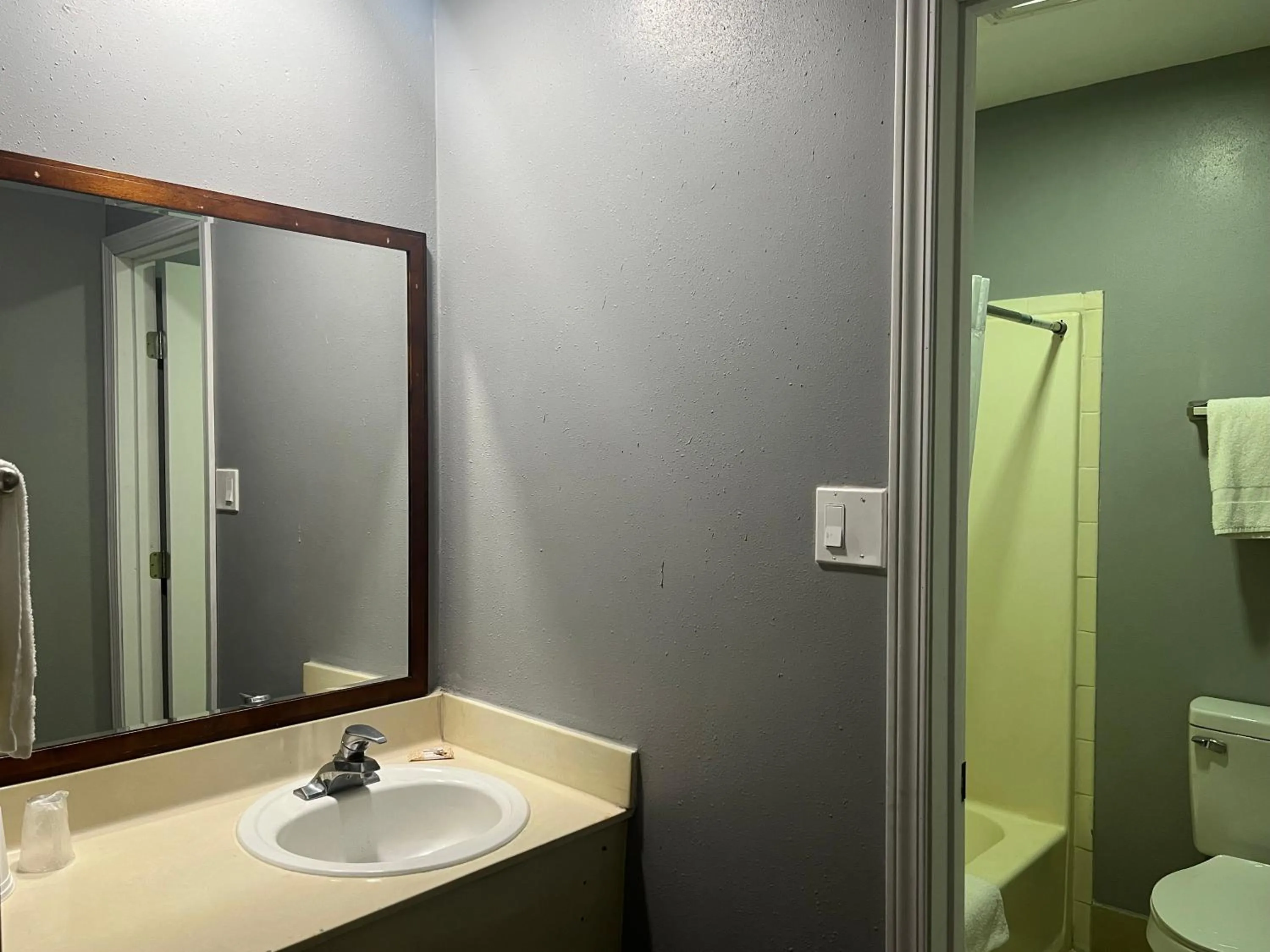 Bathroom in Motel 6 Borger, TX Boom Town