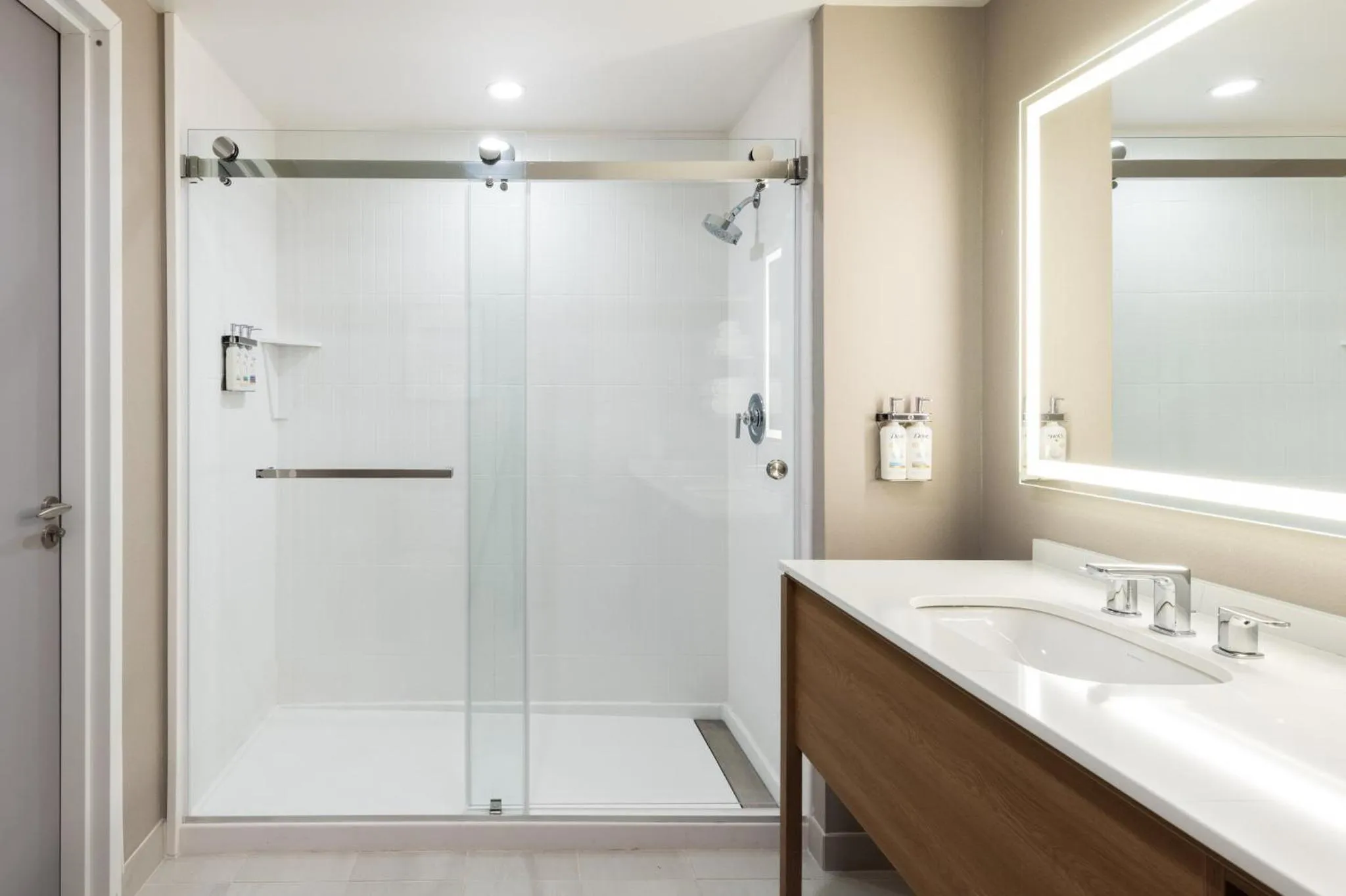 Bathroom in Staybridge Suites Eastvale - Norco by IHG