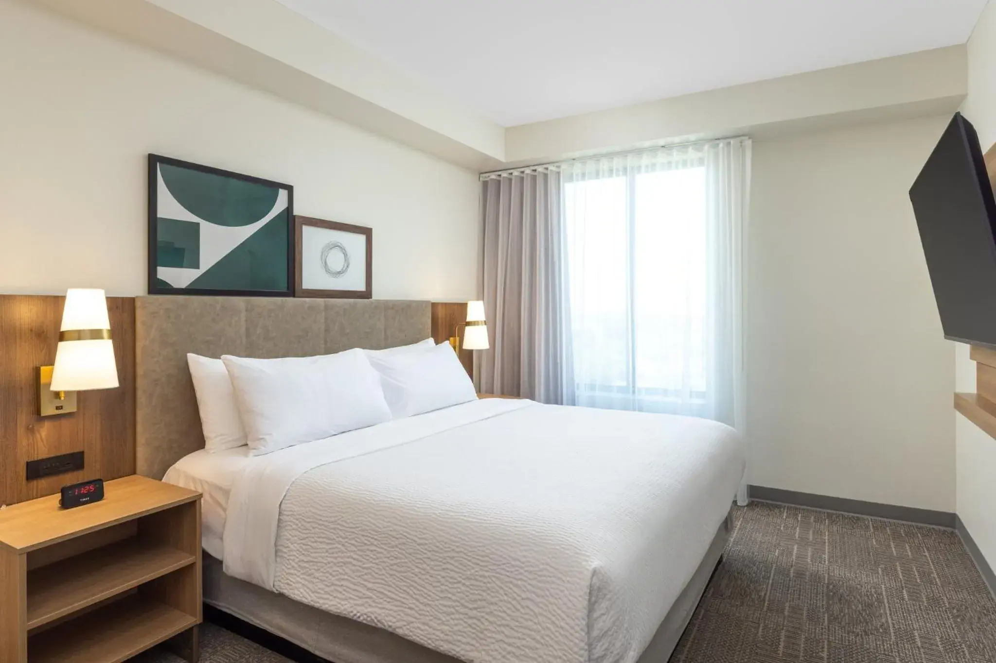 One-Bedroom King Suite in Staybridge Suites Eastvale - Norco by IHG One-Bedroom King Suite in Staybridge Suites Eastvale - Norco by IHG