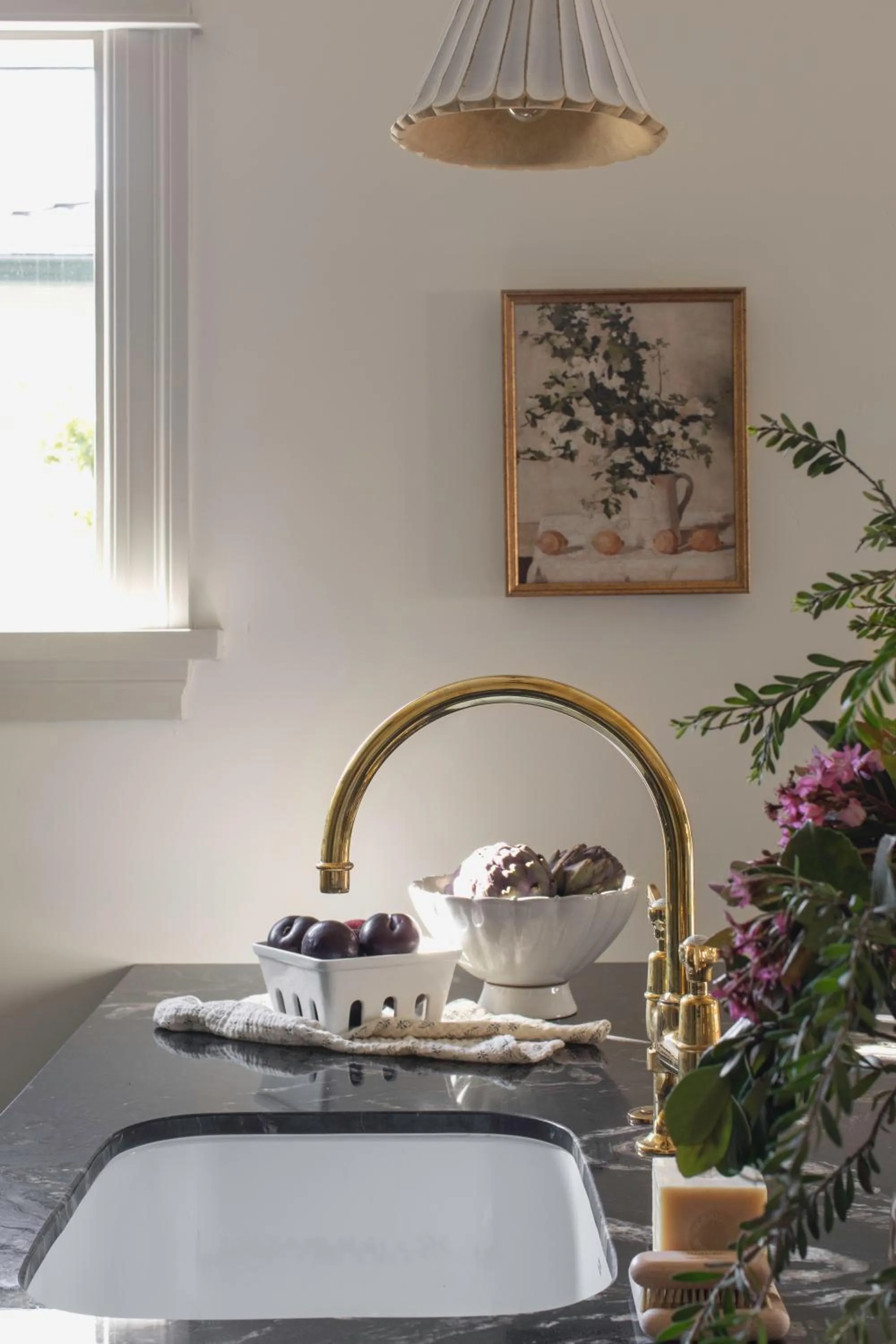 Kitchen or kitchenette, Bed in The Craft House Inn