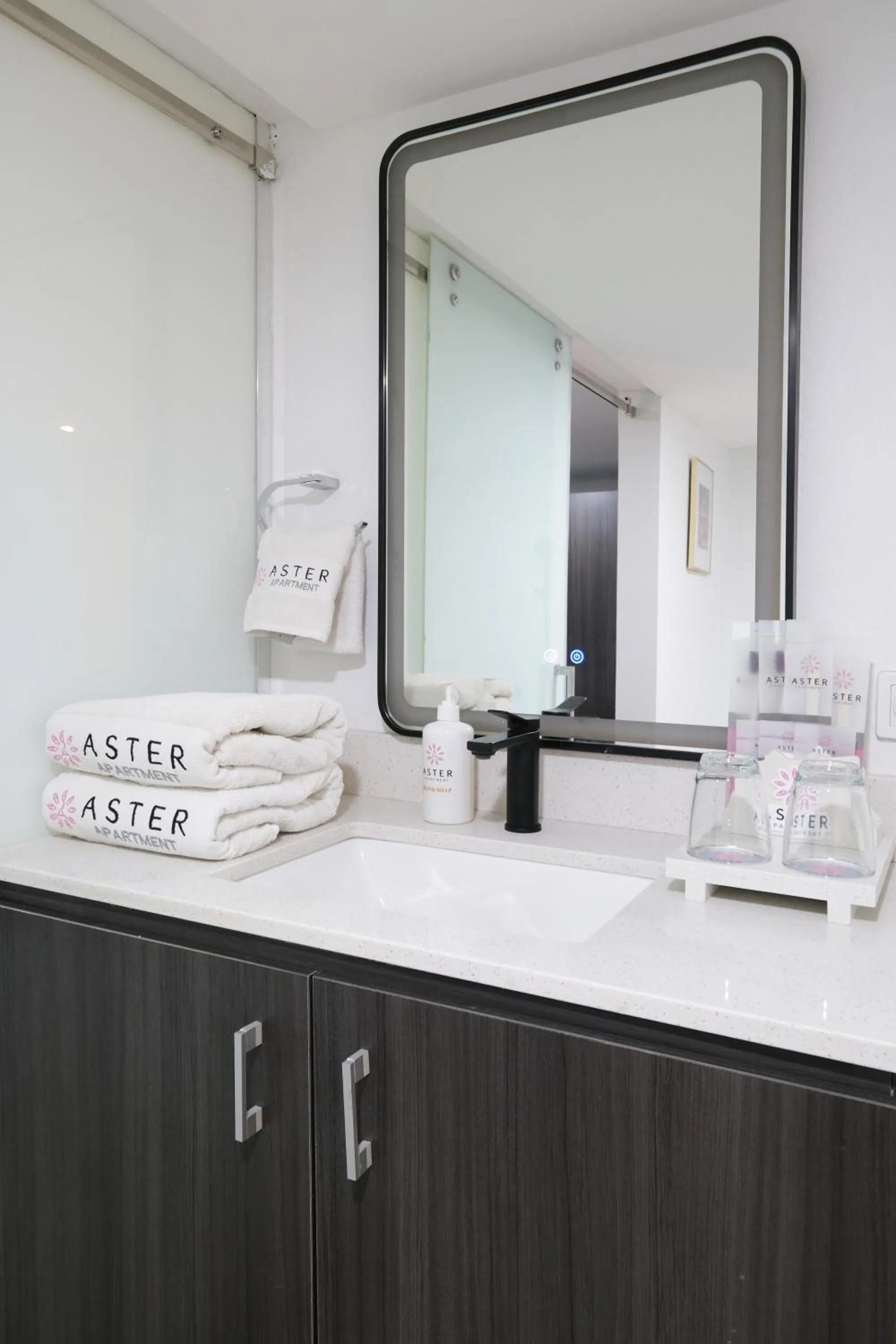 towels in Aster Apartment Bali