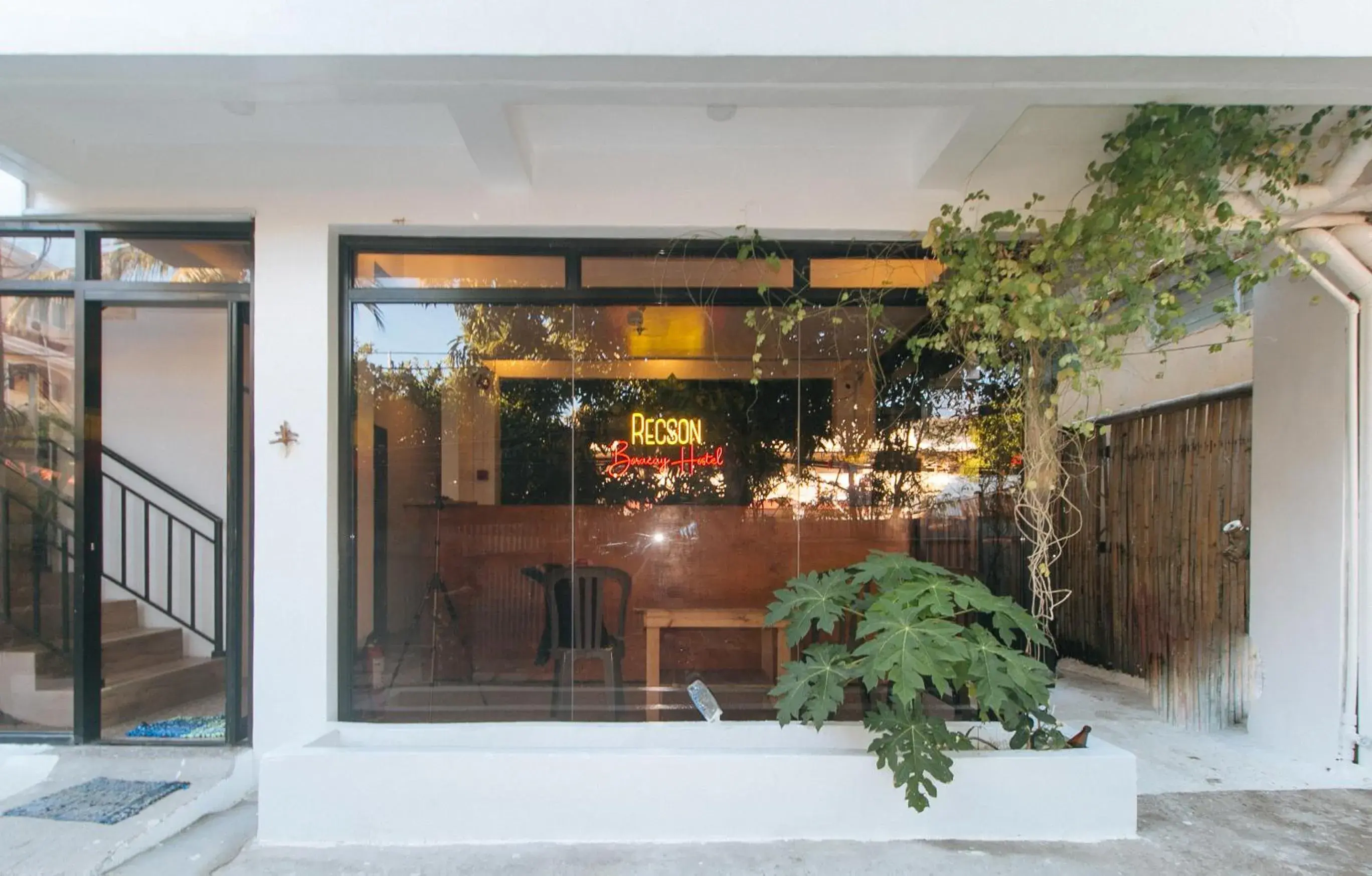 RedDoorz @ Recson Boracay Hostel RedDoorz @ Recson Boracay Hostel