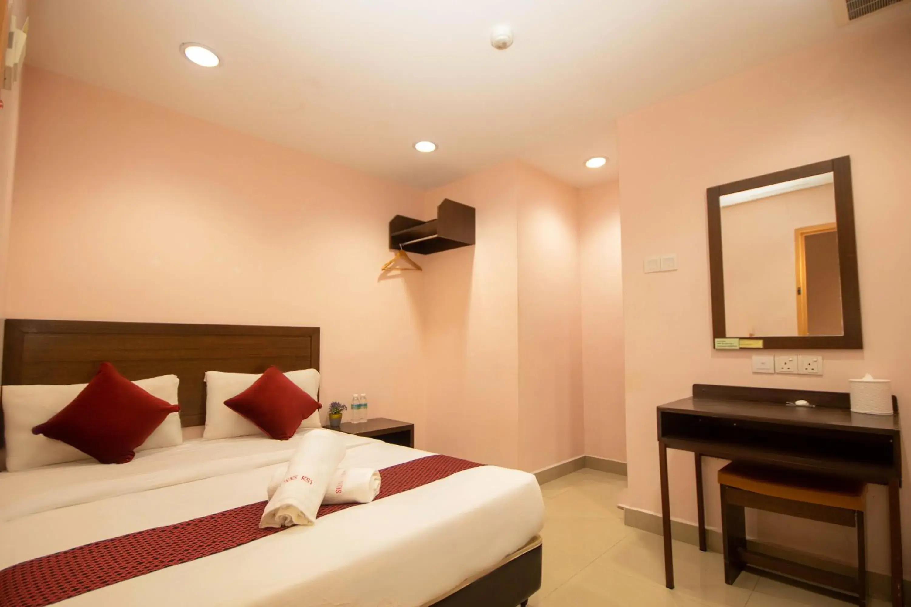 Deluxe Room in Sun Inns Hotel Bestari Jaya Deluxe Room in Sun Inns Hotel Bestari Jaya