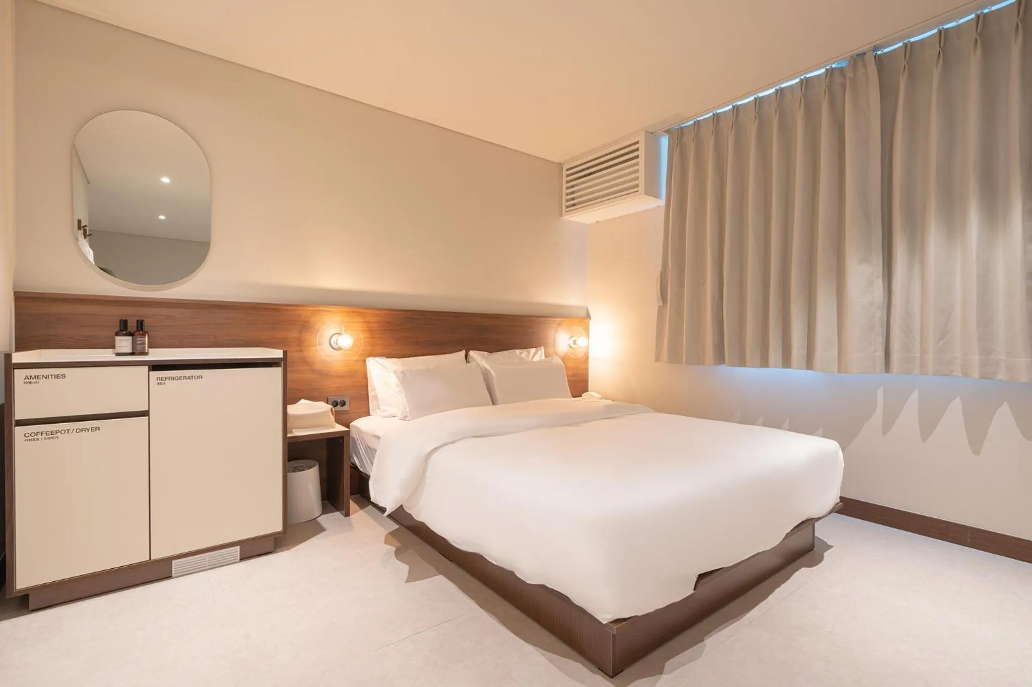 Bed in TimeTerminal Hotel Daejeon 1st by Aank
