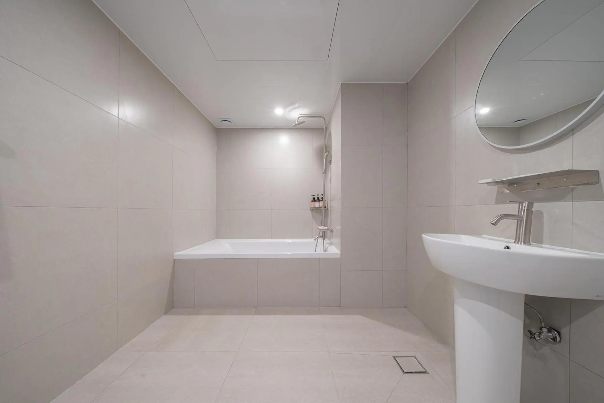 TimeTerminal Hotel Daejeon 1st by Aank