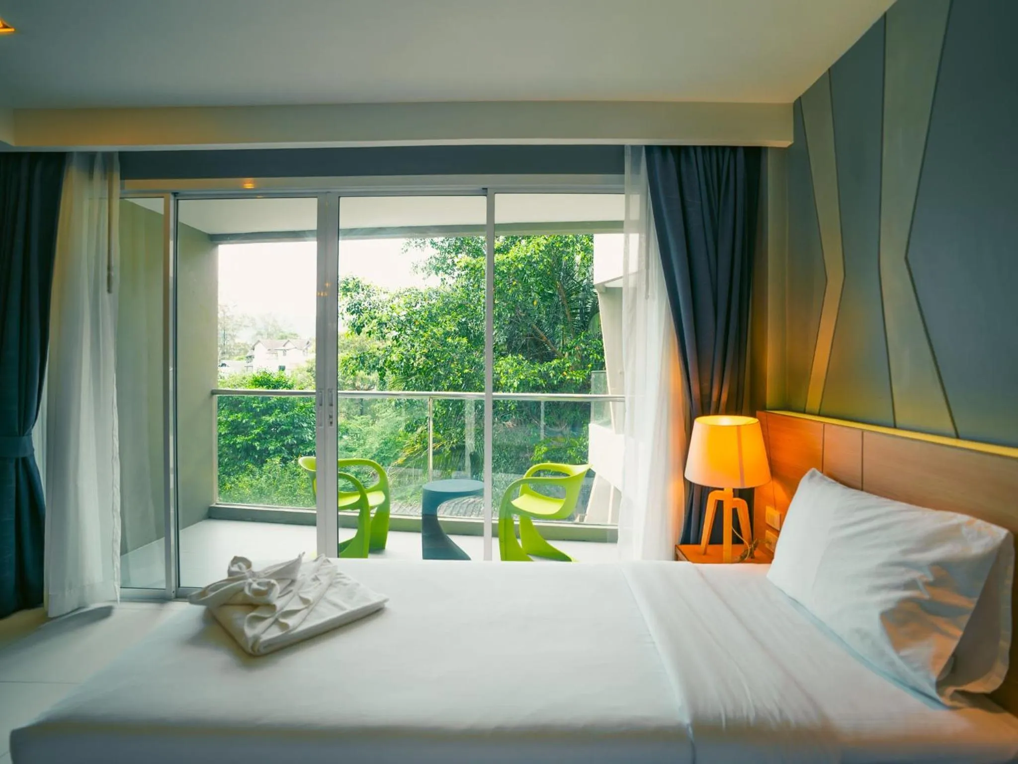 Bedroom, Bed in Mad Monkey Phuket