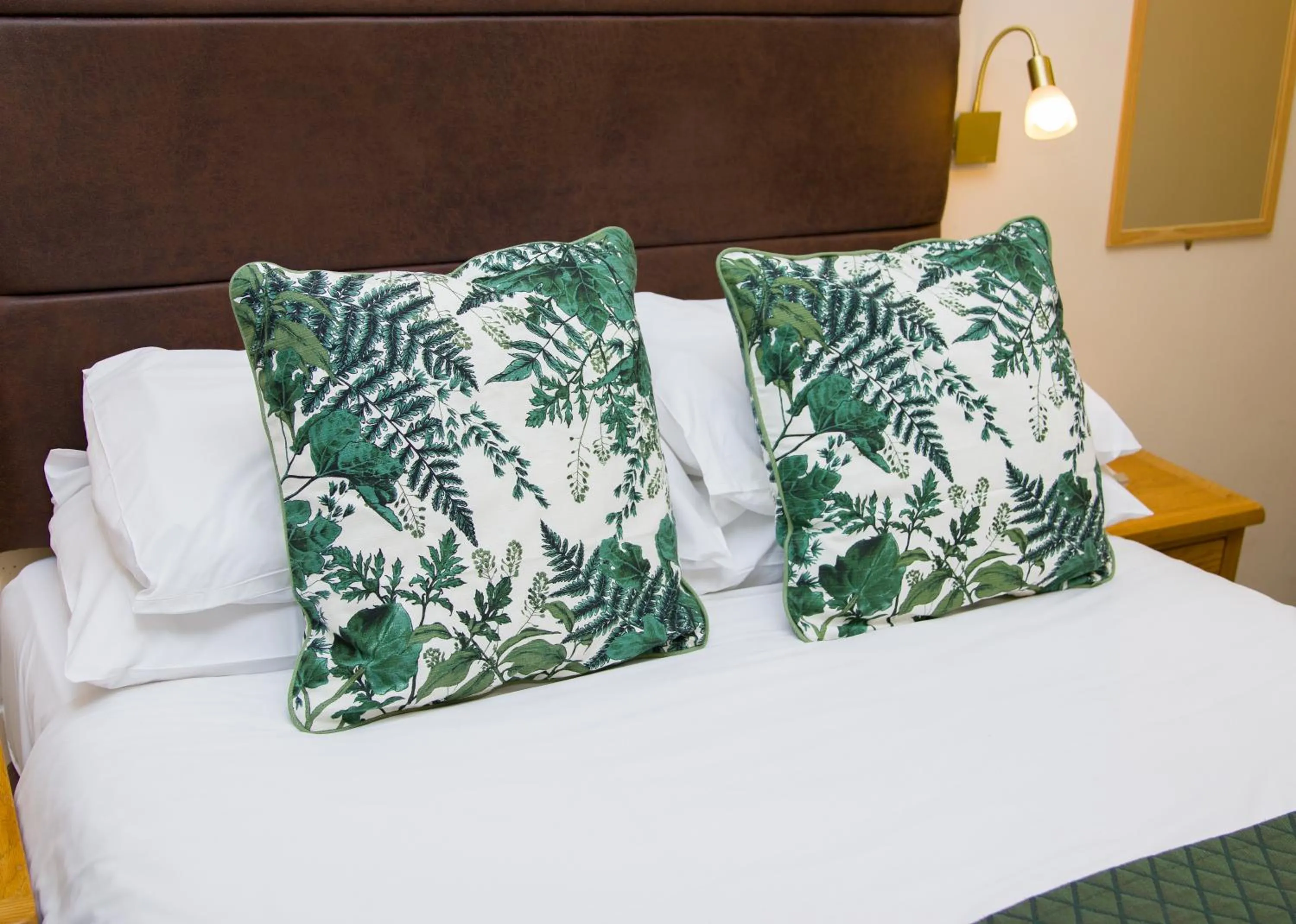 Bedroom, Bed in London Town Hotel