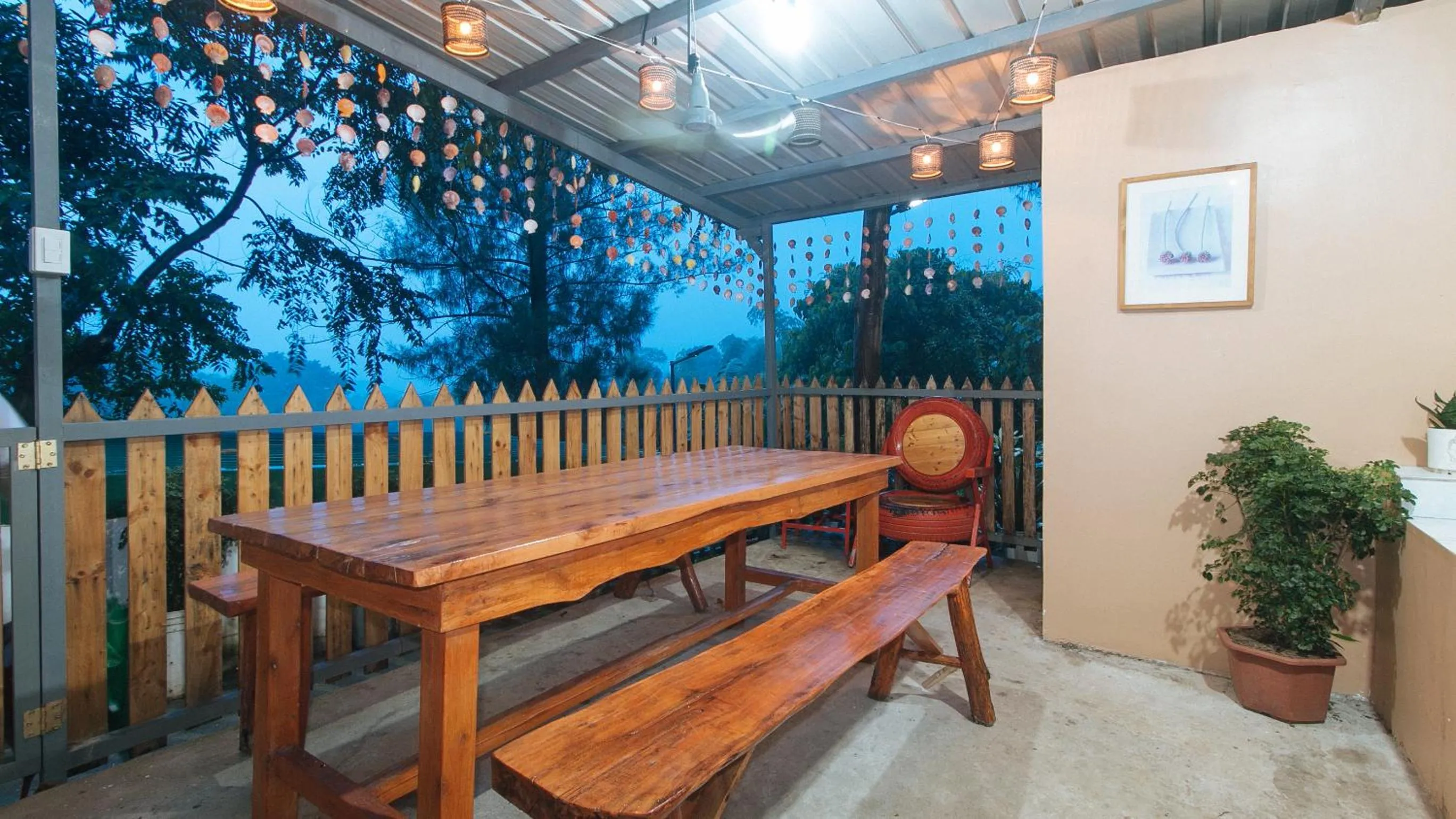 Balcony/Terrace in RedDoorz @ Cristina's Hideaway Resort Tanay