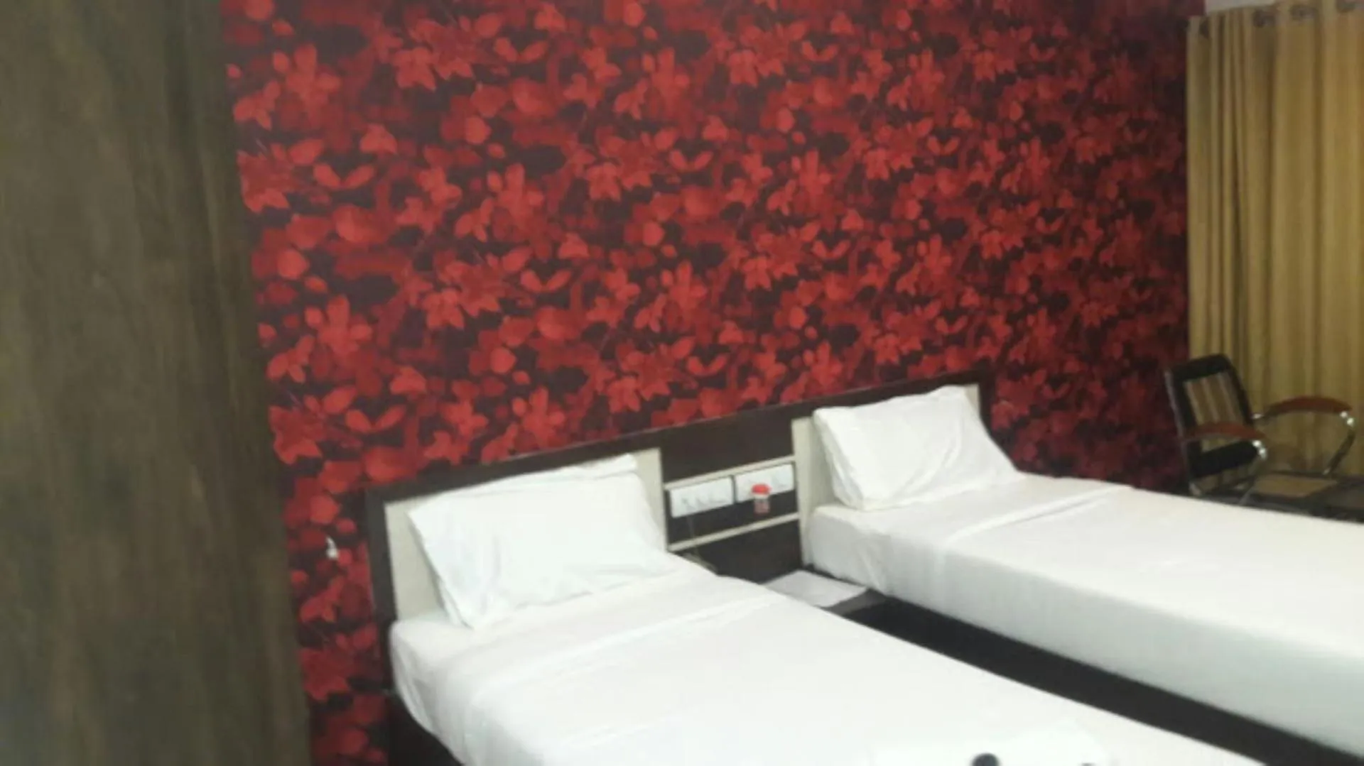 Bed in Hotel Naivedya