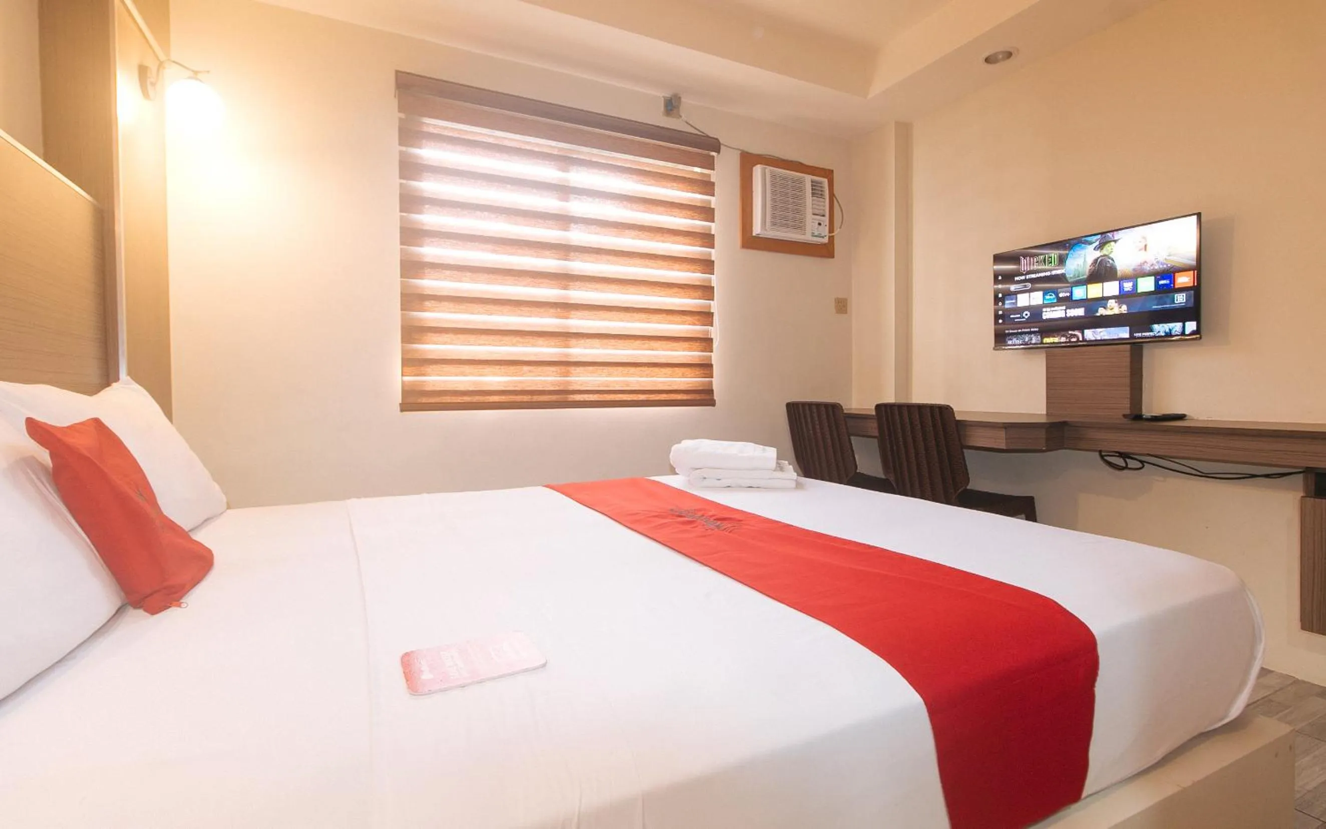 Standard Double Room in Washington Guest House Olongapo