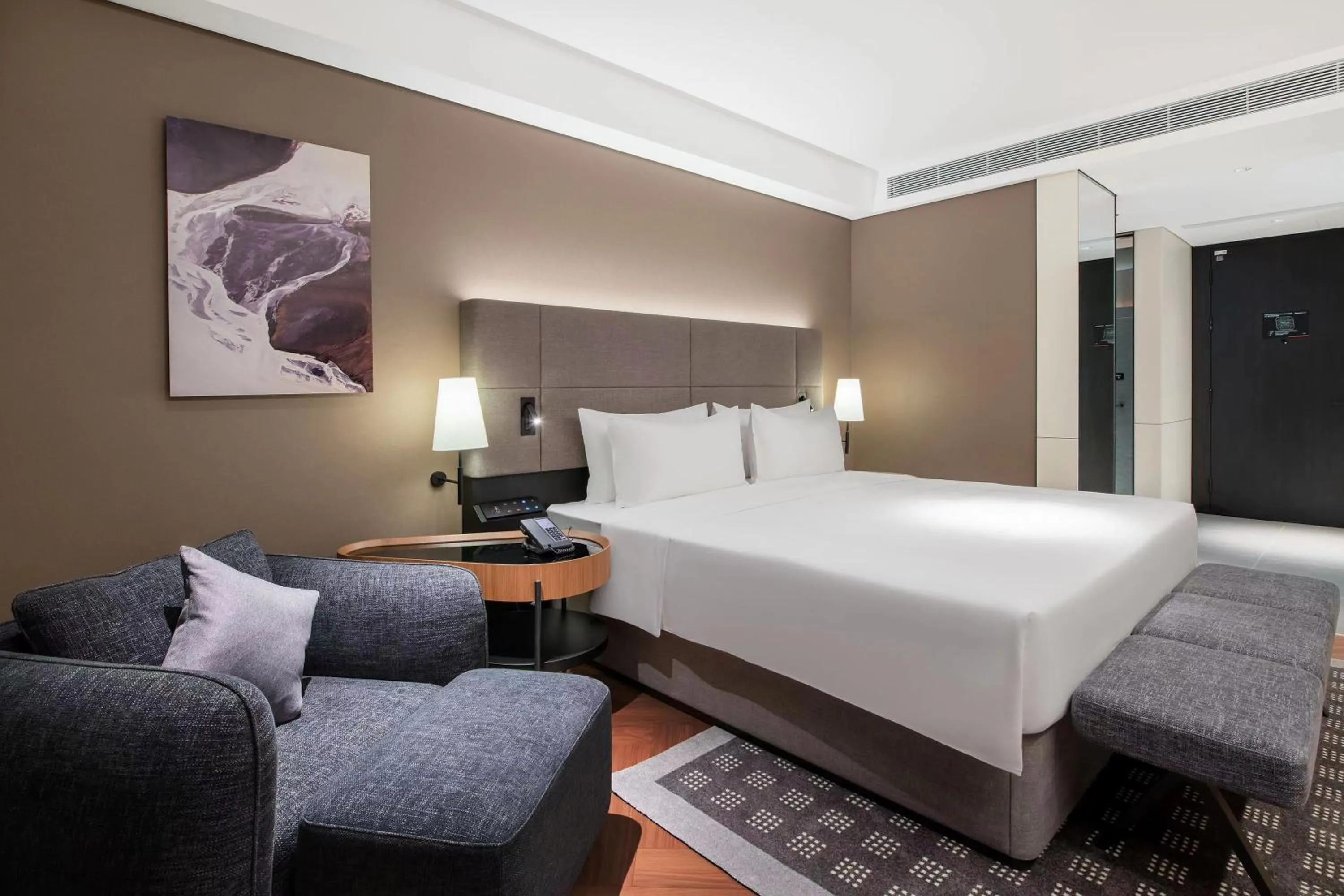 Bedroom, Bed in Intercity Hotel Futian Bin He Zhongzhou Bay