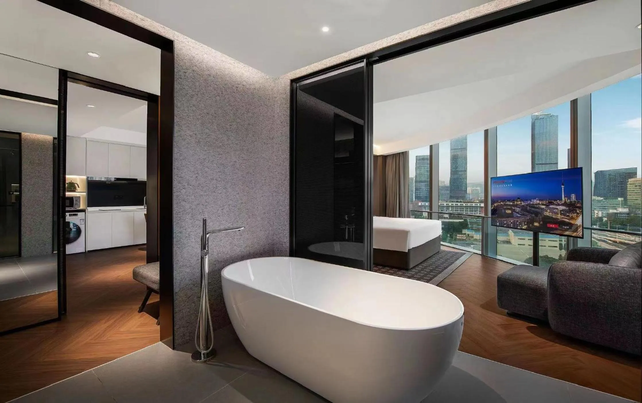 Bathroom, Bed in Intercity Hotel Futian Bin He Zhongzhou Bay