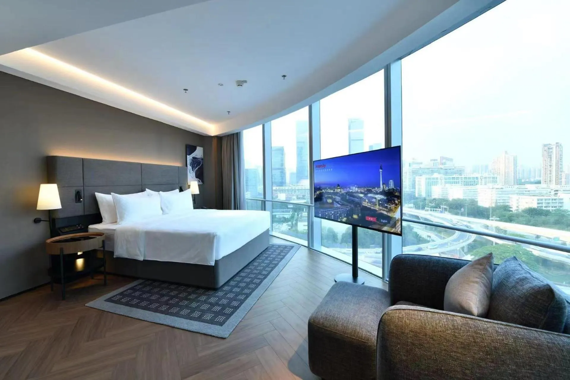 View (from property/room), Bed in Intercity Hotel Futian Bin He Zhongzhou Bay