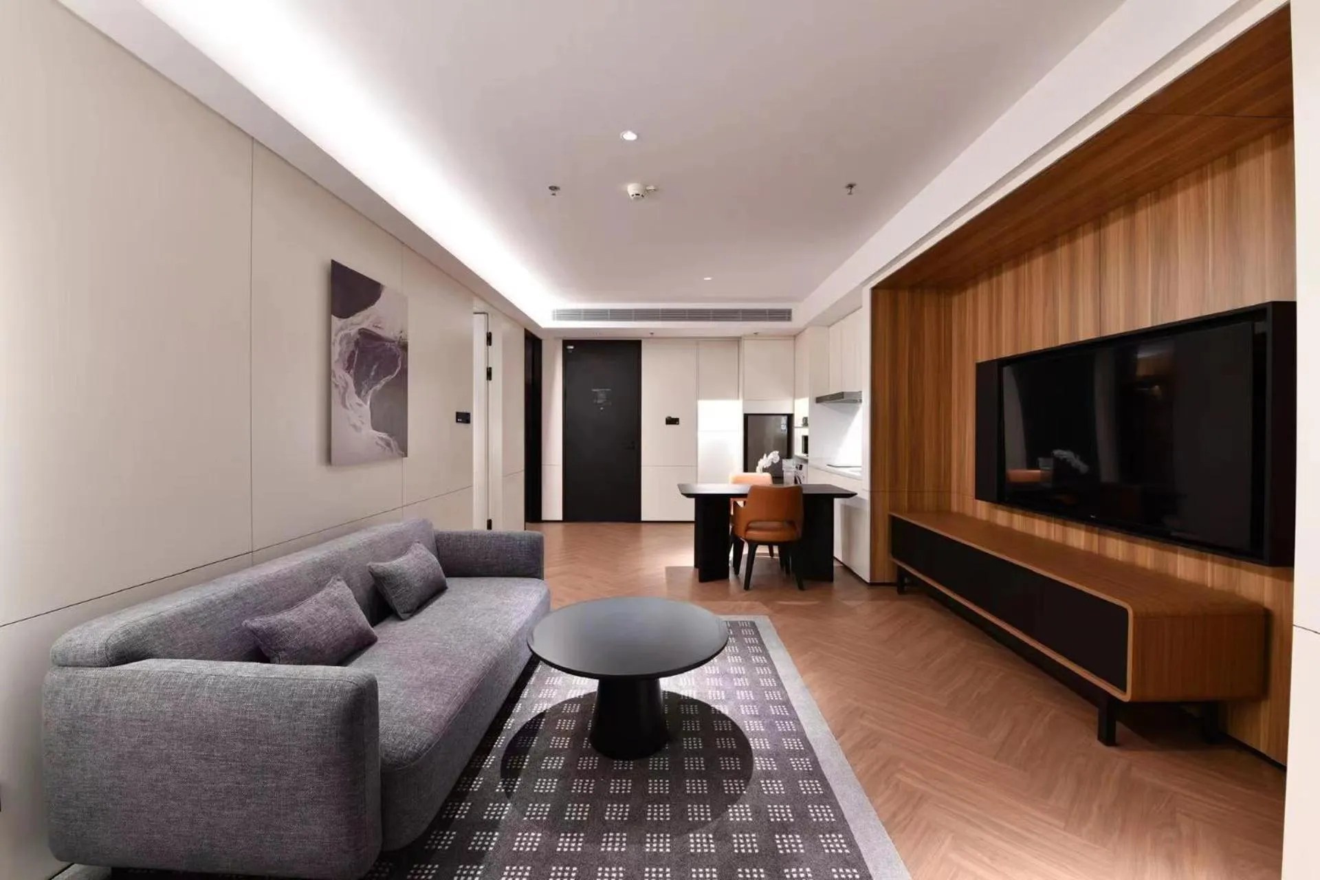 hair dresser in Intercity Hotel Futian Bin He Zhongzhou Bay