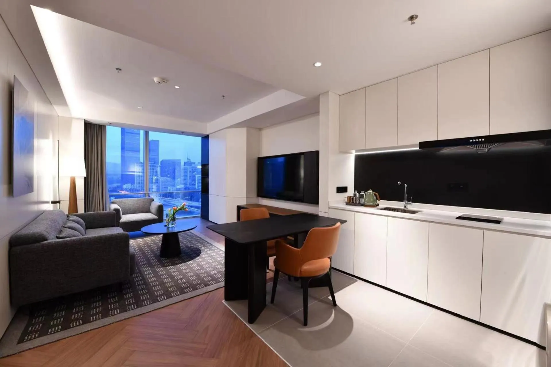 Kitchen or kitchenette in Intercity Hotel Futian Bin He Zhongzhou Bay