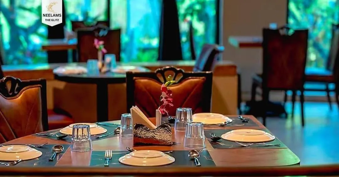 Restaurant/places to eat in Neelam the Glitz