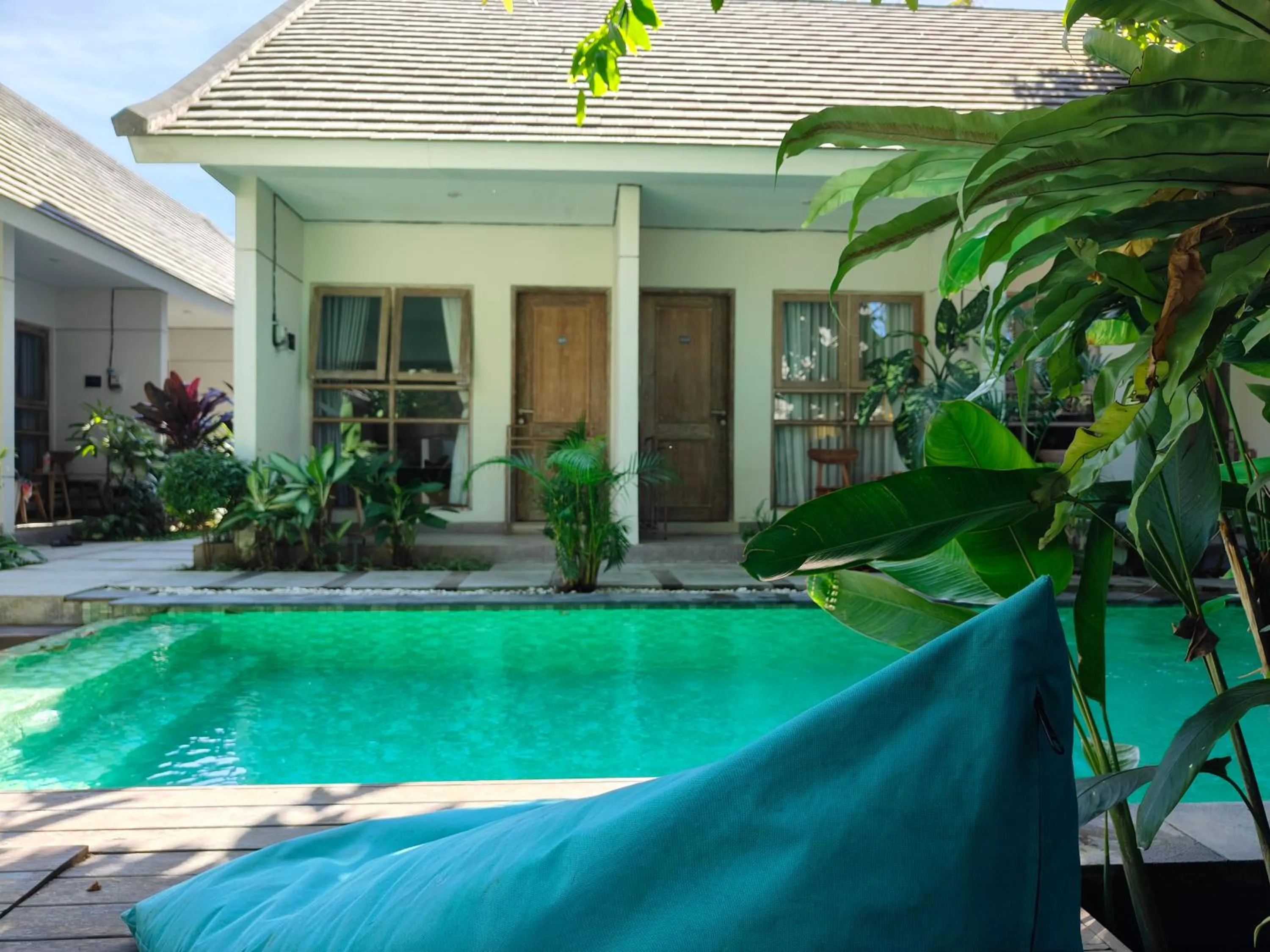Swimming pool in Manuver Surf And Stay Uluwatu Bali