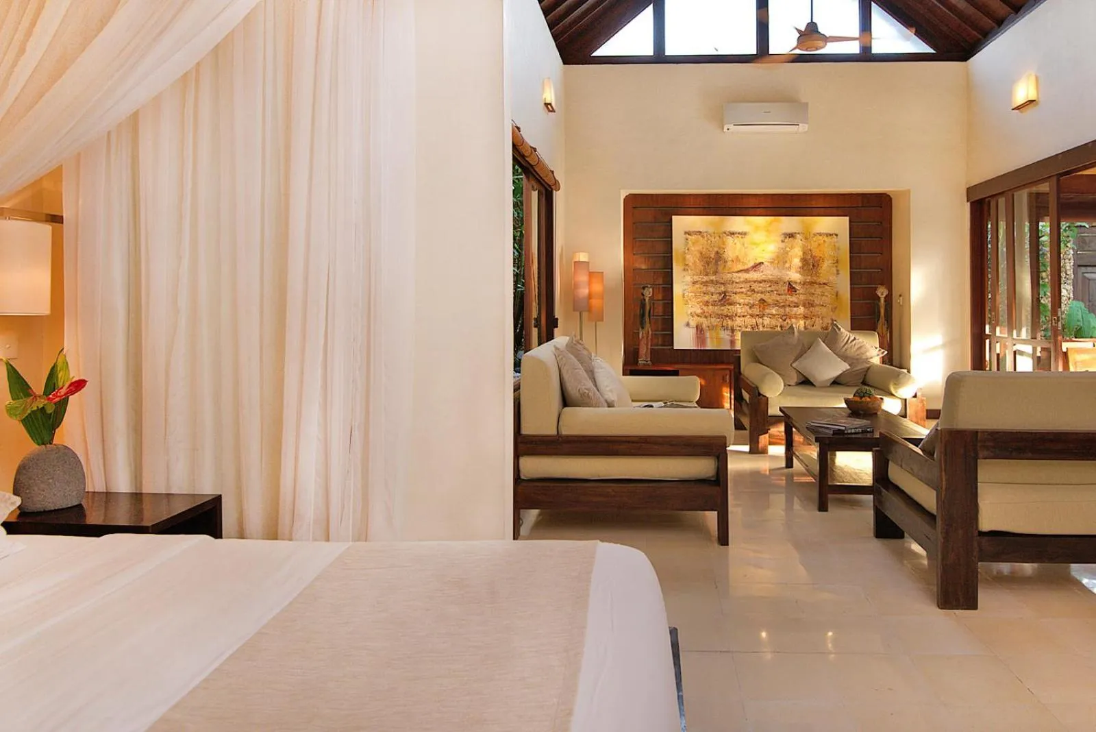 Living room, Bed in Villa Kubu Seminyak