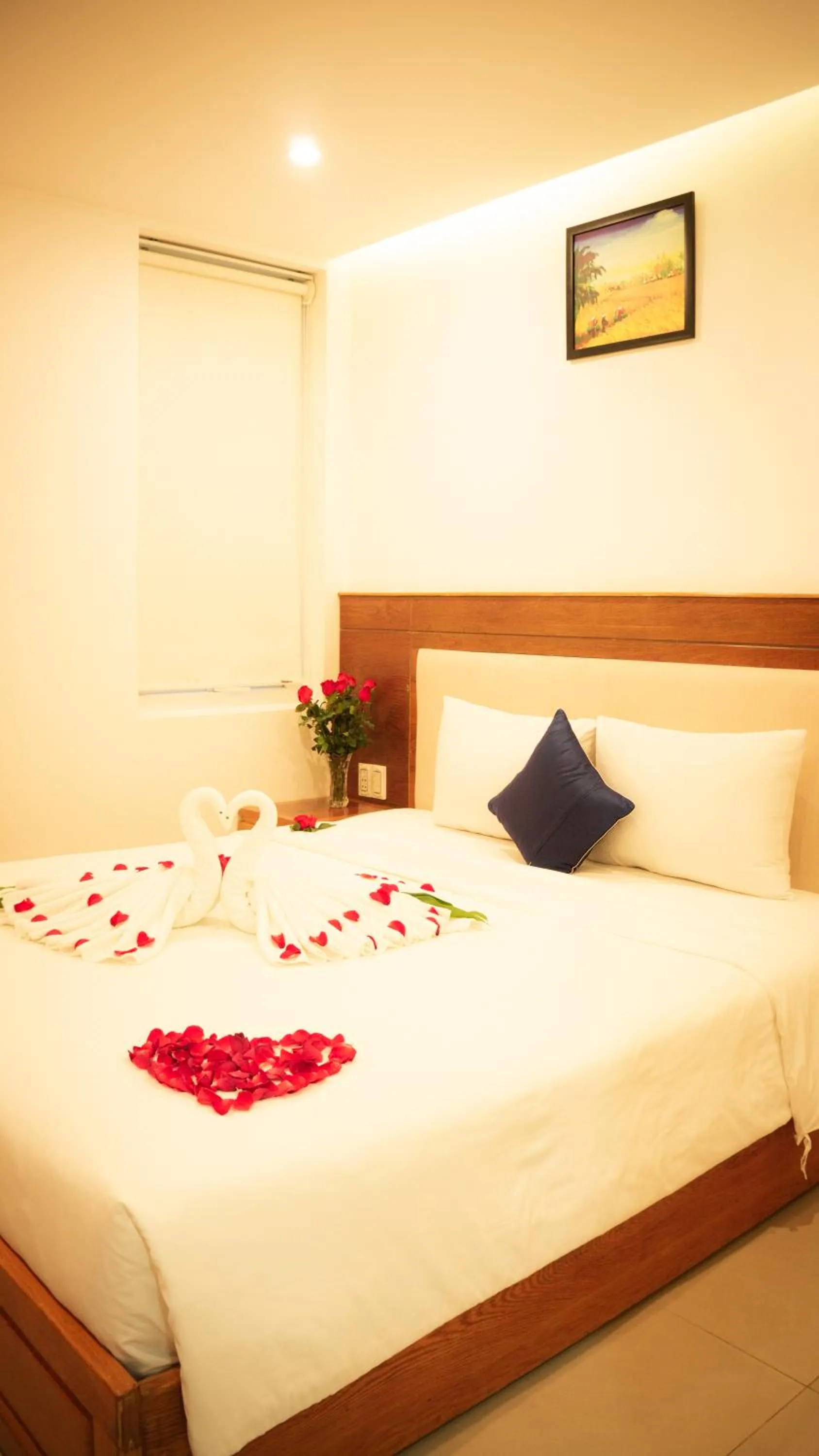 Bed in Sea Castle Hotel