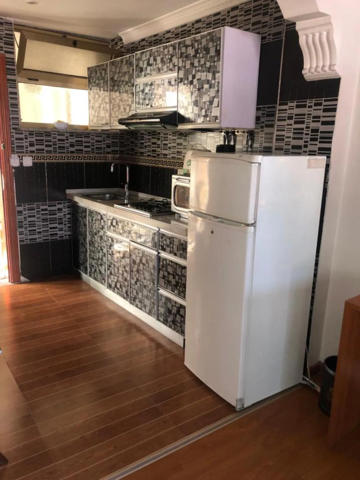 minibar in Emmad Furnished Hotel