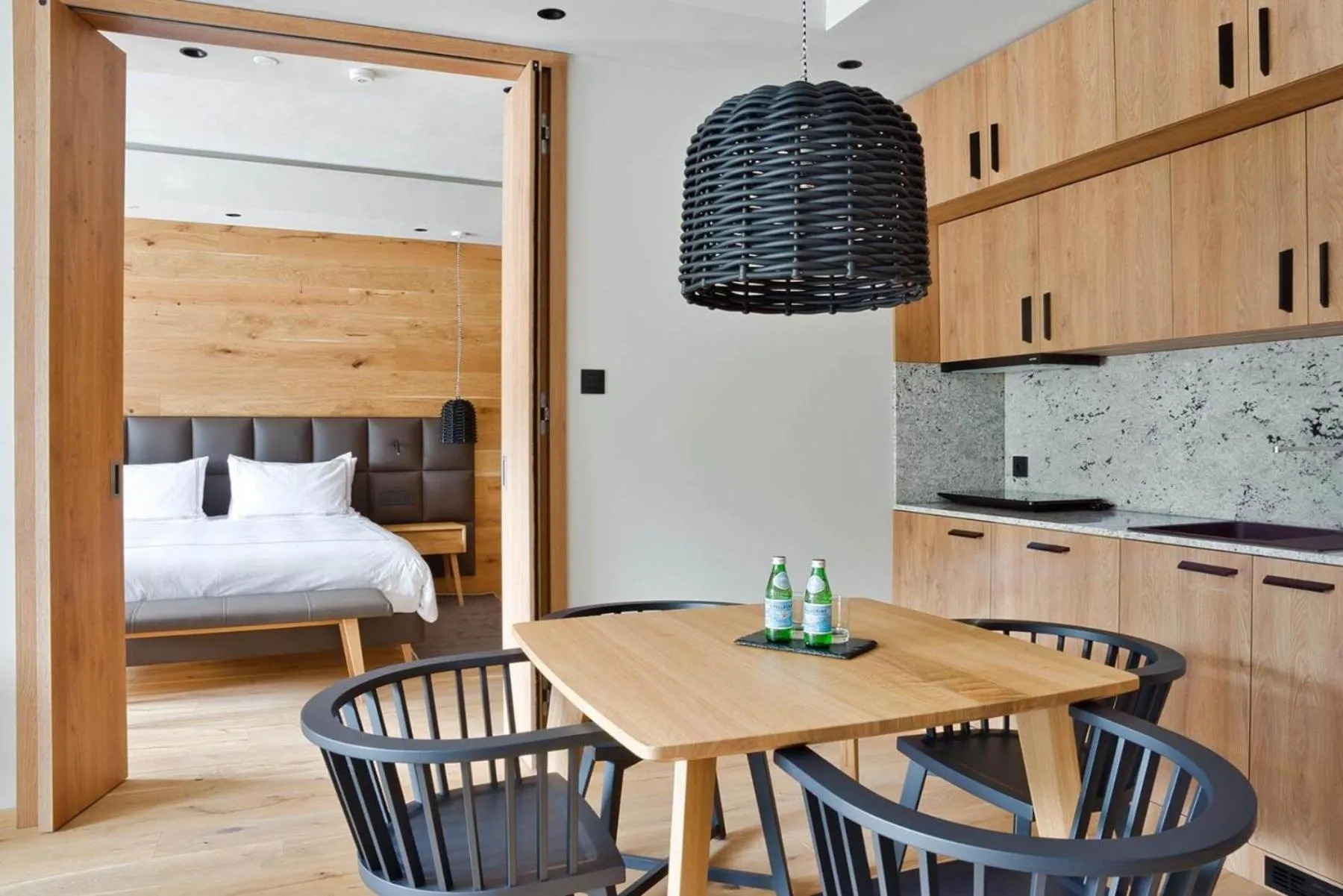 Kitchen or kitchenette, Bed in Swissôtel Damian Jasna