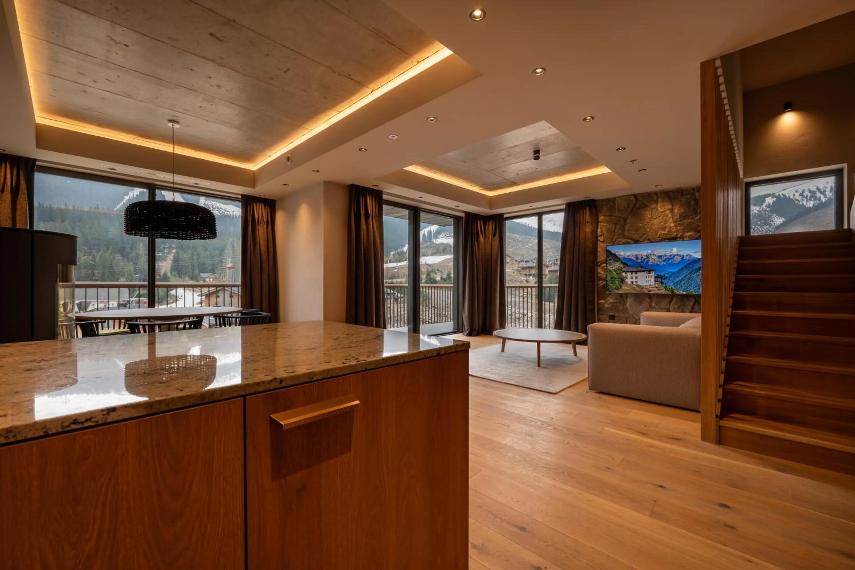 Living room in Swissôtel Damian Jasna