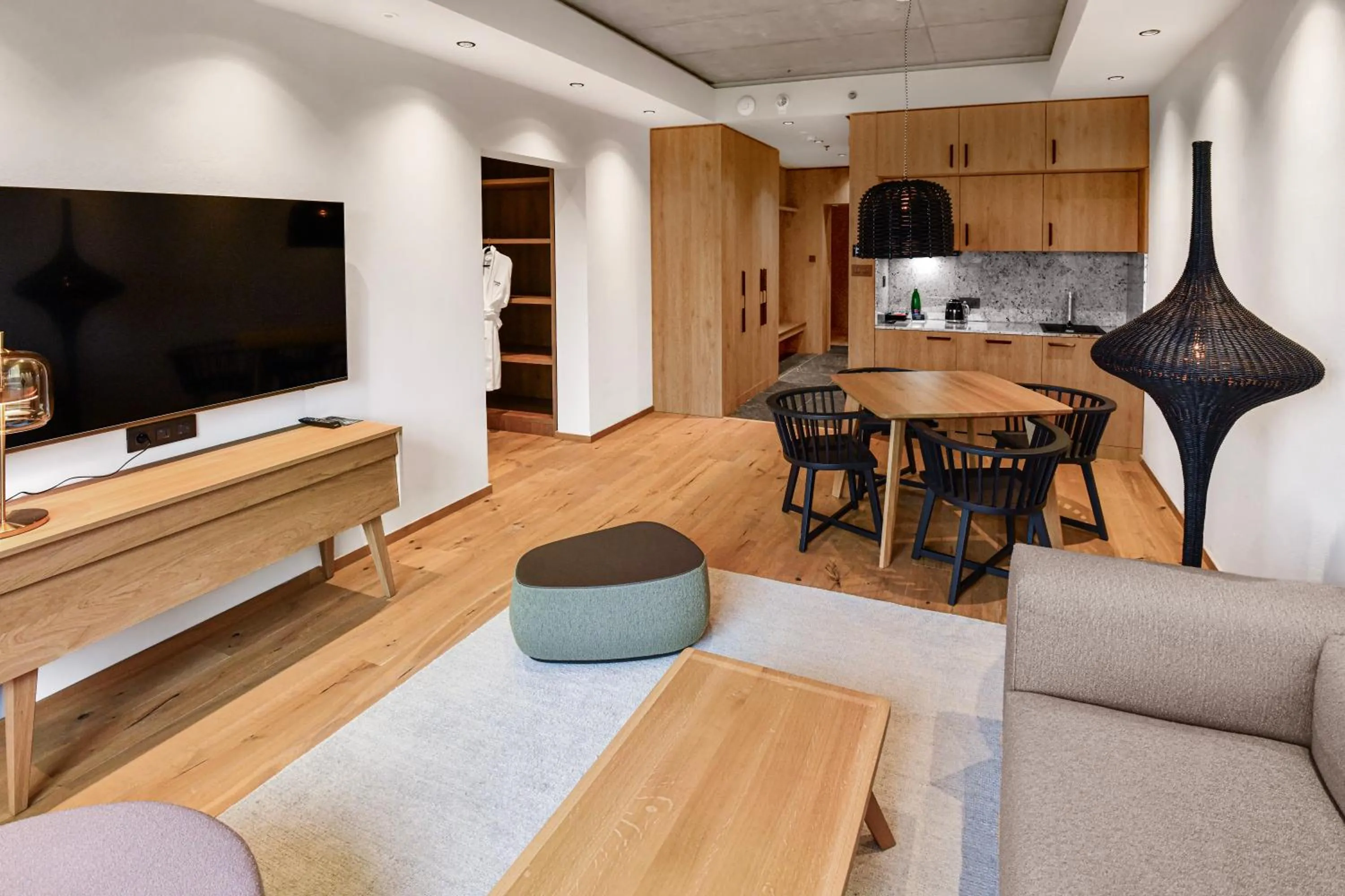 Kitchen or kitchenette in Swissôtel Damian Jasna