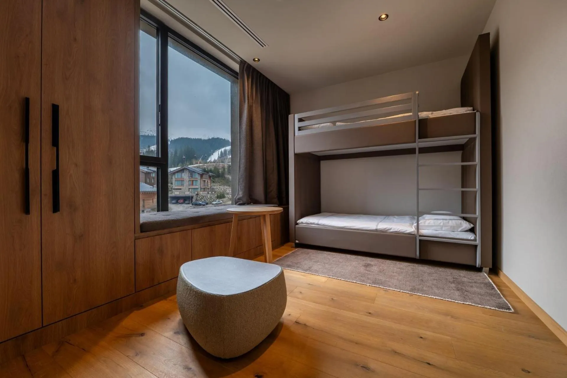 View (from property/room), Bed in Swissôtel Damian Jasna