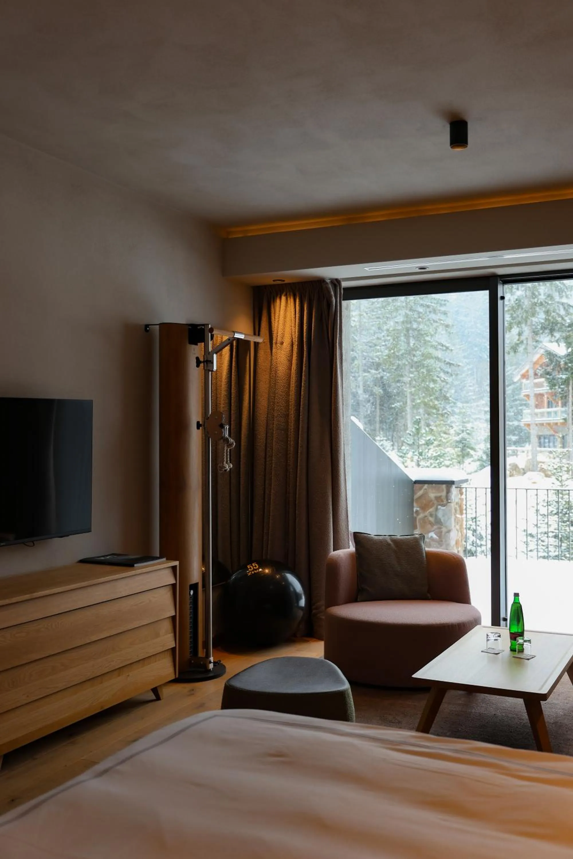 Bedroom, Bed in Swissôtel Damian Jasna