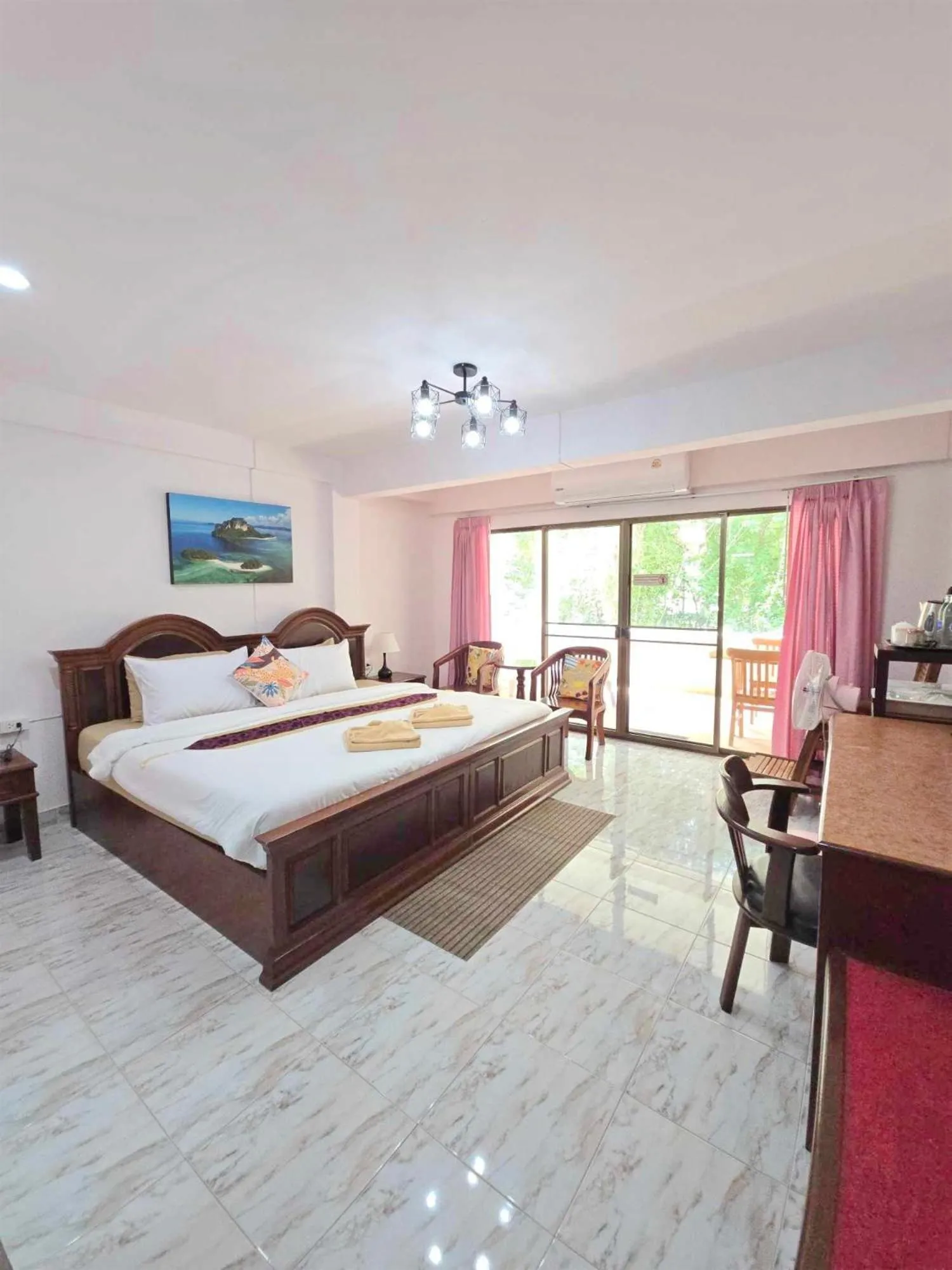 Bed in Lanta MP Place - Adult Only