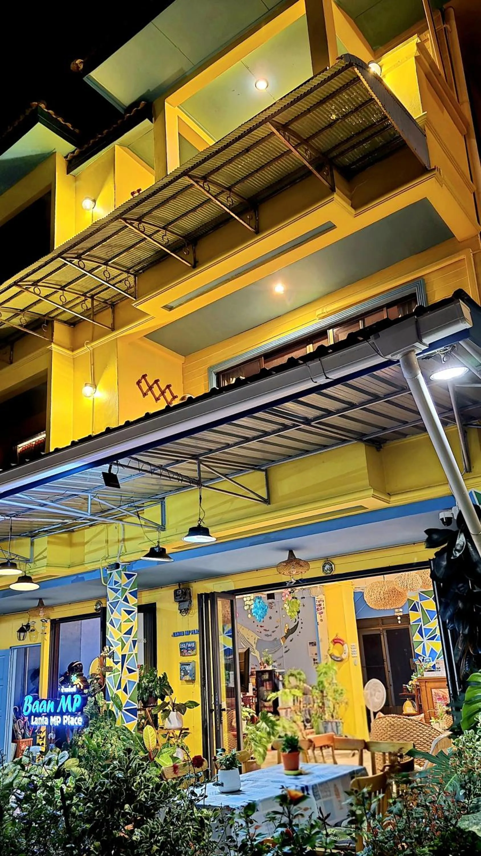 Lanta MP Place - Adult Only