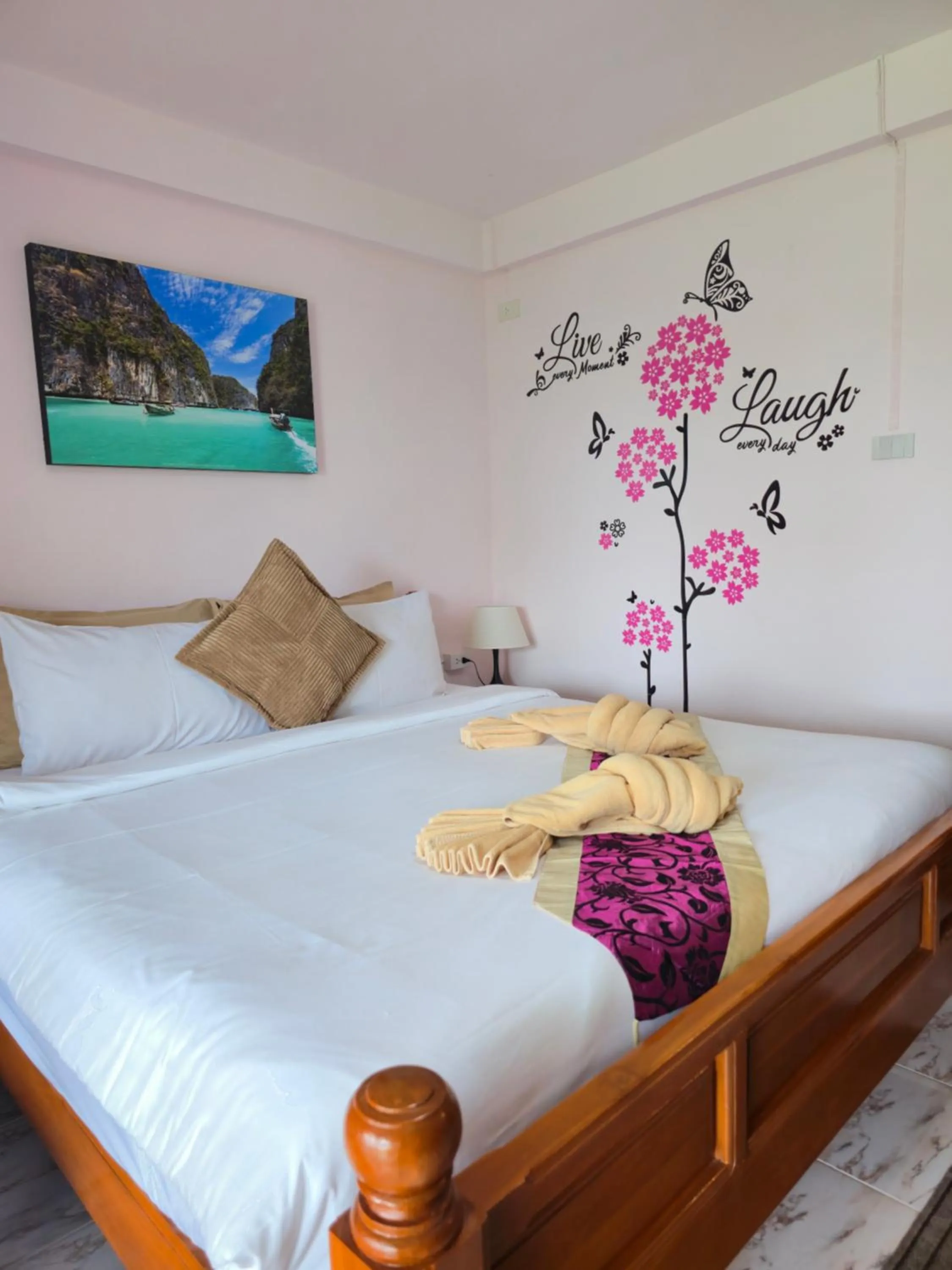 Bed in Lanta MP Place - Adult Only