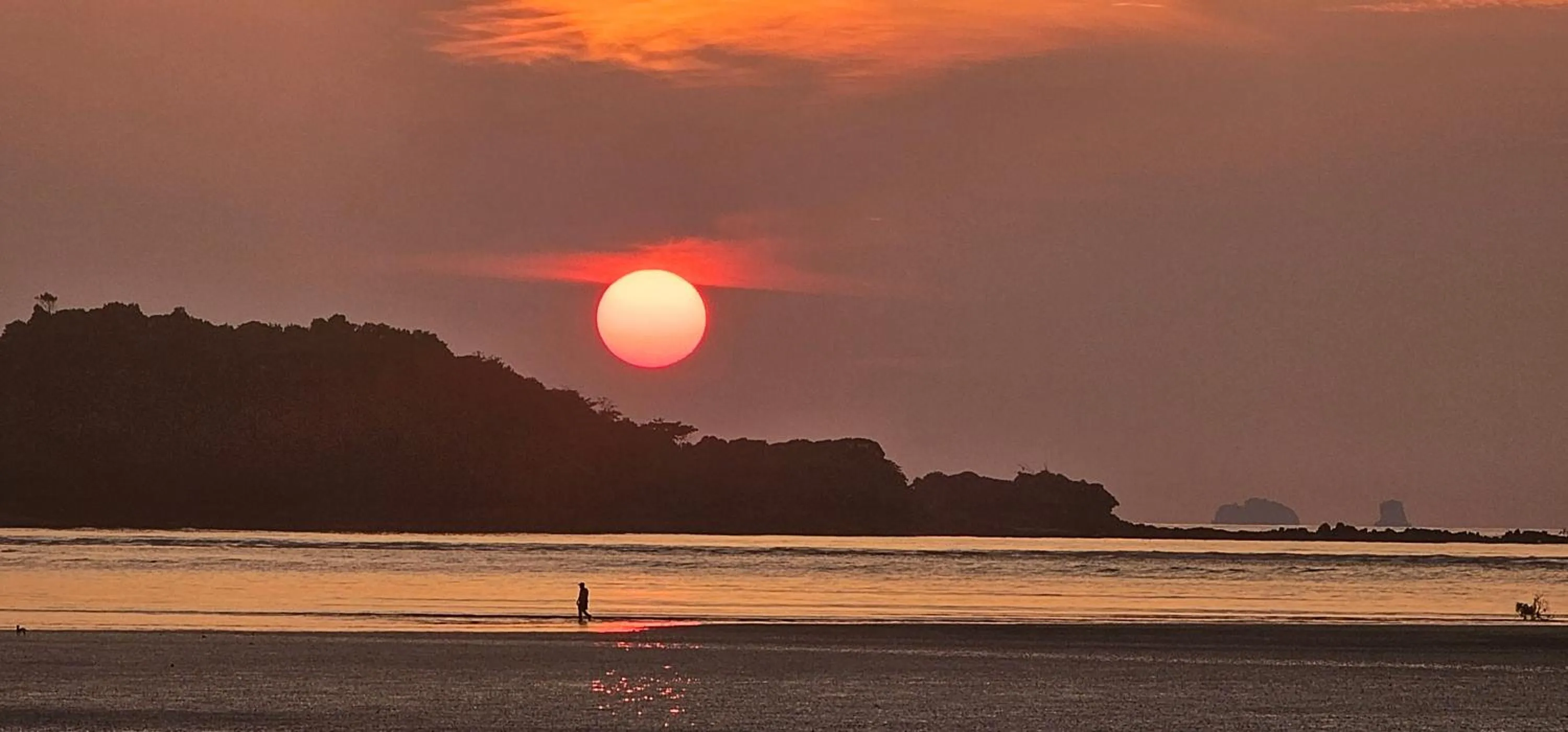 Natural landscape in Lanta MP Place - Adult Only