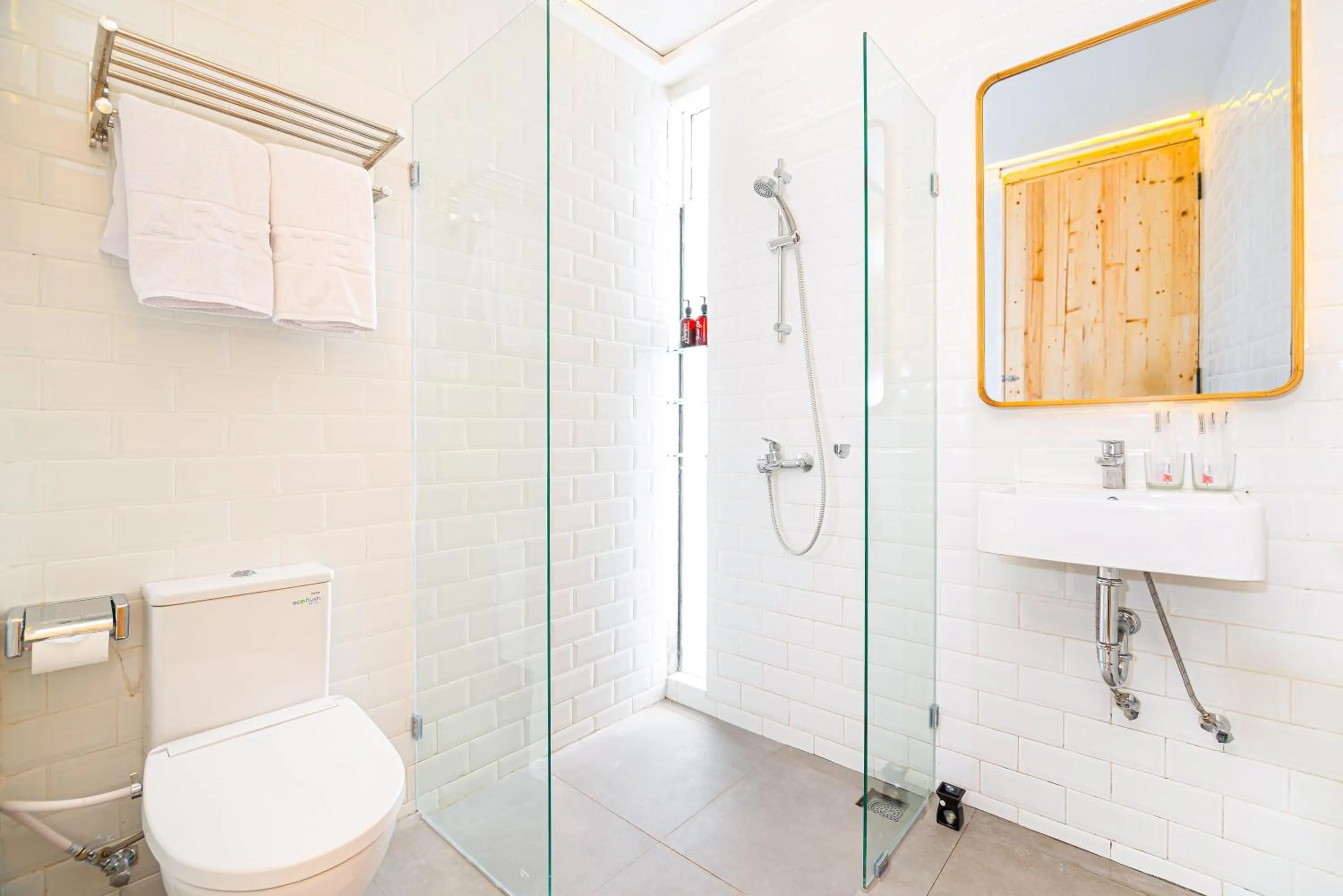 Bathroom in ARTOTEL Cabin Bromo