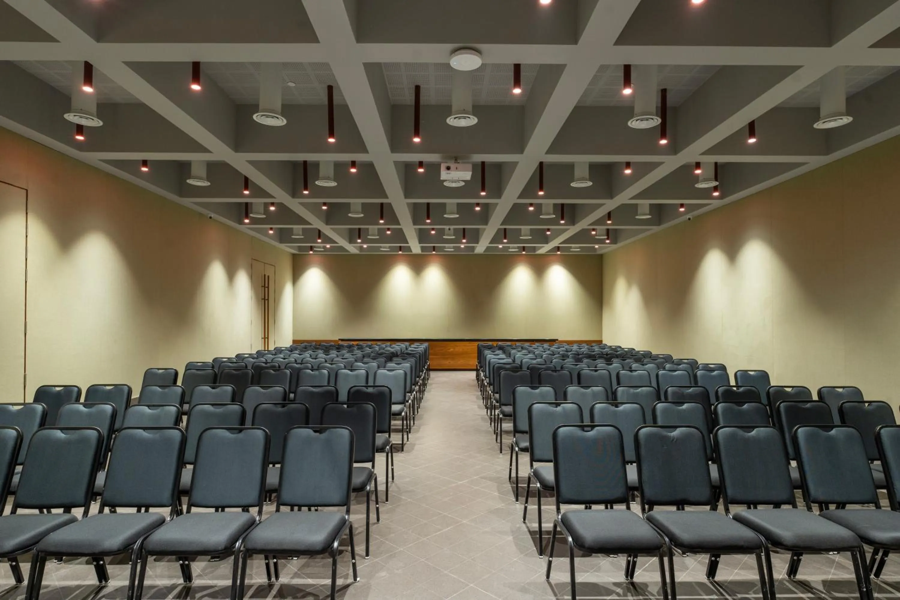 Meeting/conference room in The Valle by Kondody Hotels